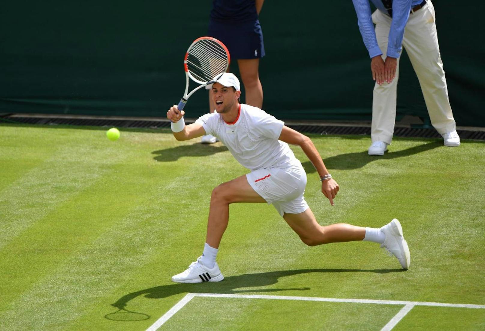 In Wimbledon läuft es gar nicht nach Wunsch, Thiem scheitert in der ersten Runde an Sam Querrey.