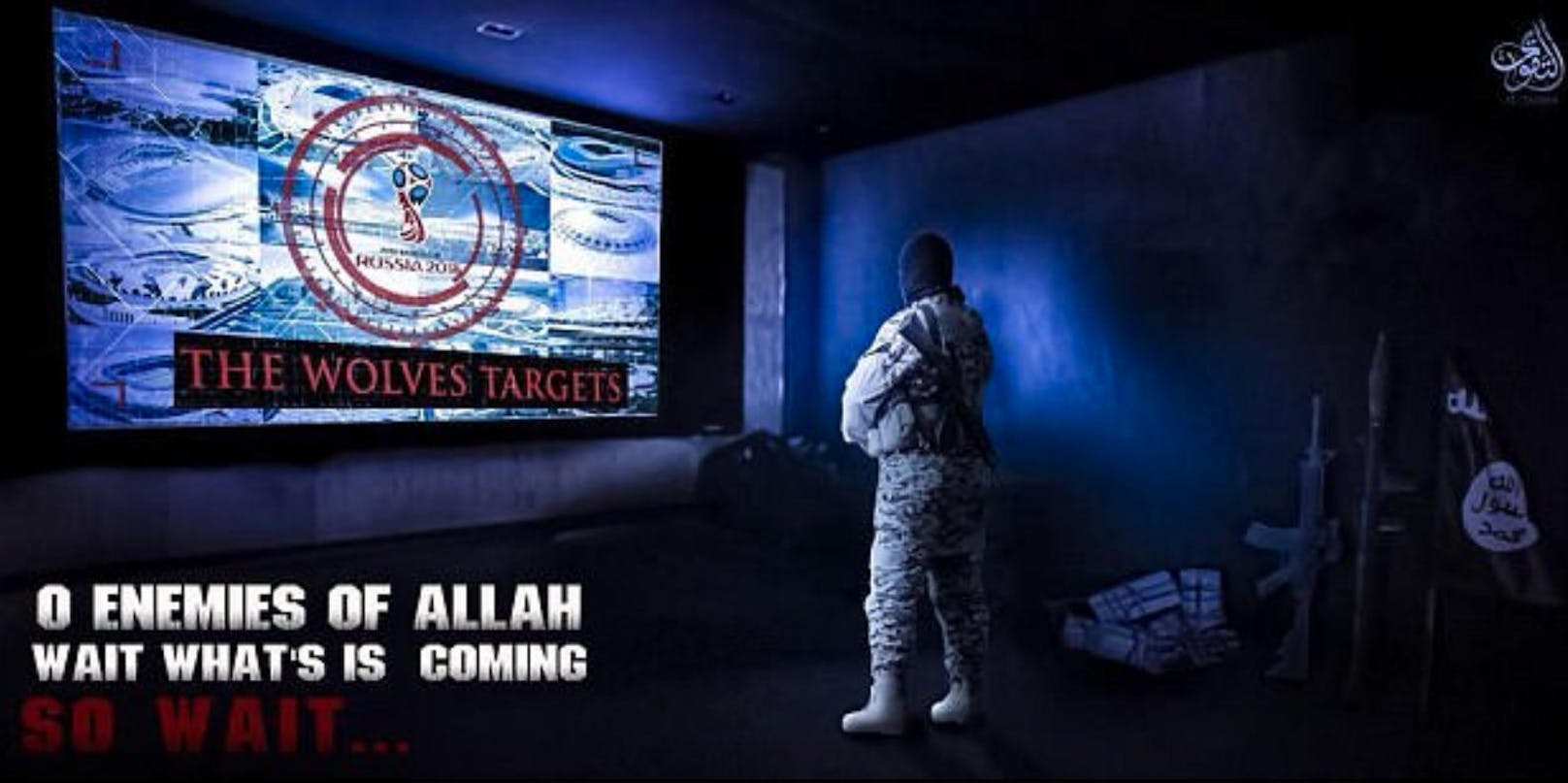 Ein Kämpfer beobachtet WM-Veranstaltungsorte auf Video-Bildschirmen. "Die Ziele der Wölfe", steht auf dem Monitor. Darunter: "Feinde Allahs, wartet auf das, was kommen wird."