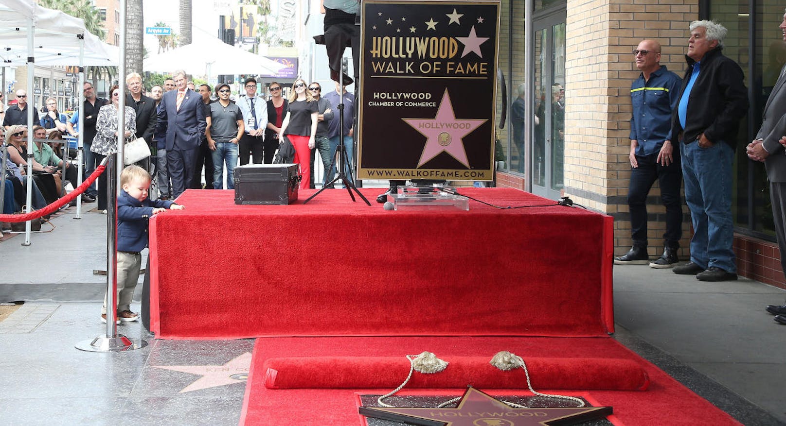 Eine typische Walk Of Fame-Zeremonie in Hollywood