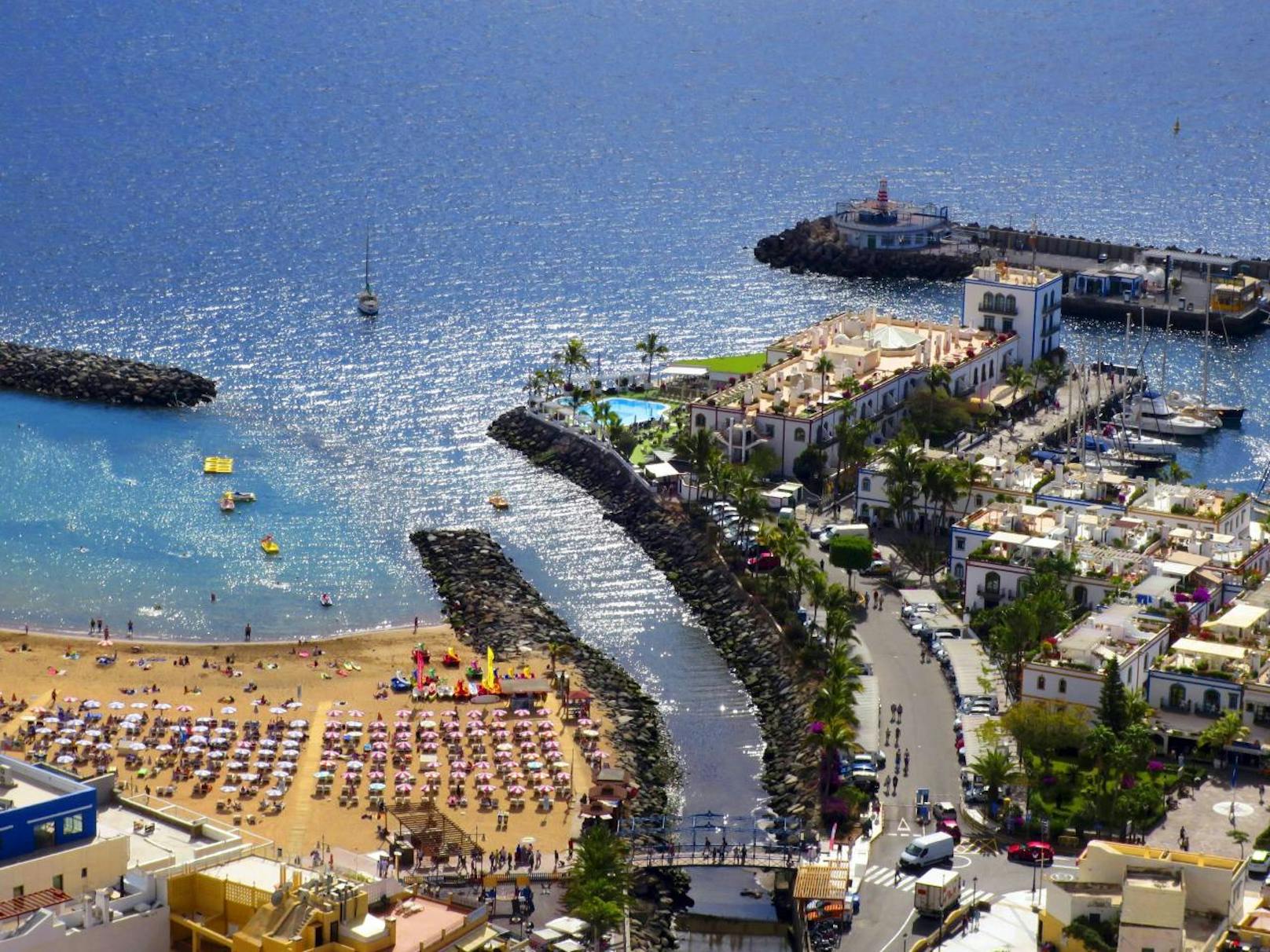 Die teuerste Destination unter den beliebten Winter-Reisezielen ist Las Palmas de Gran Canaria mit durchschnittlich 1.285 Euro für einen einwöchigen Urlaub.
