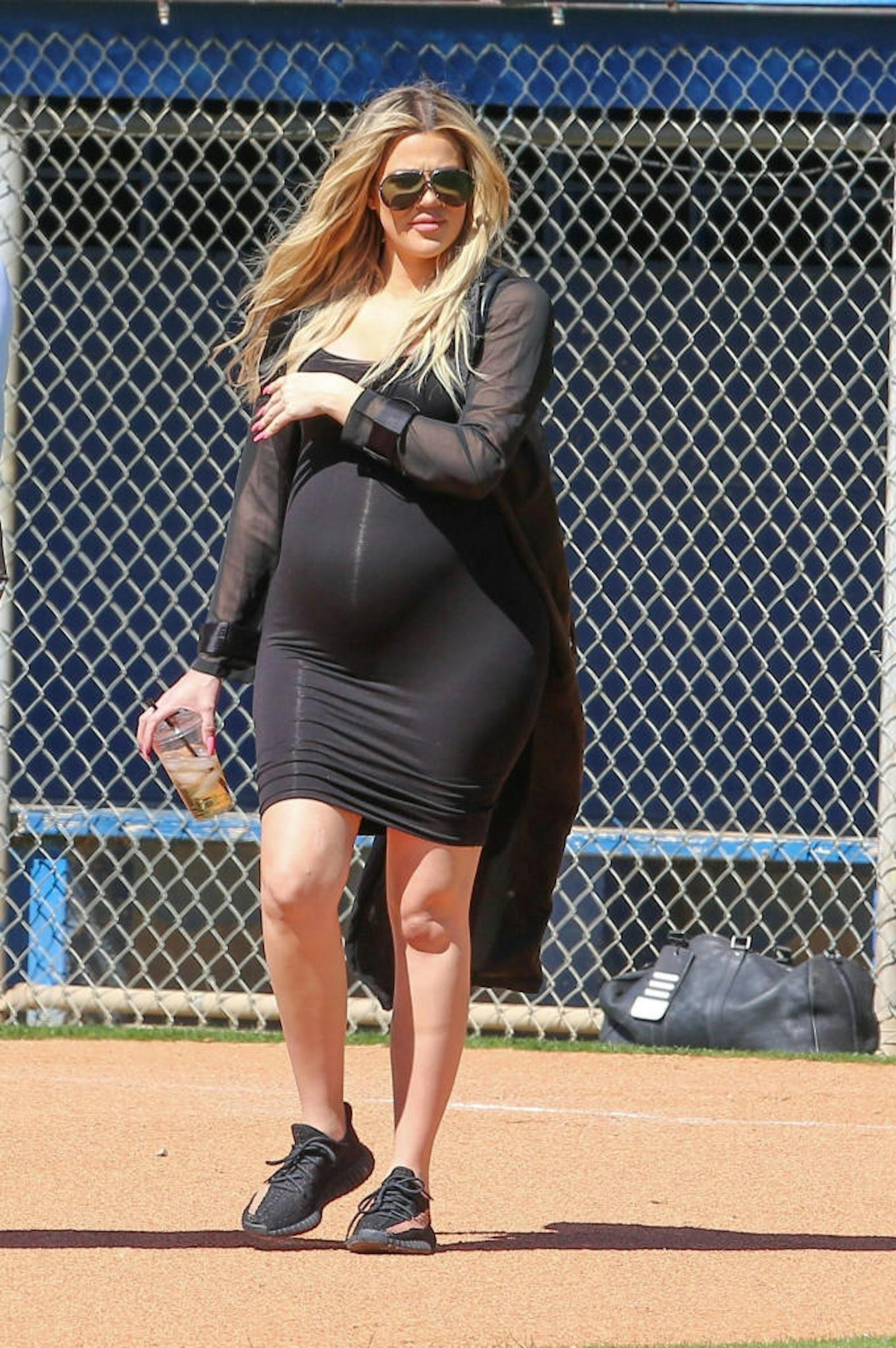 Die hochschwangere Khloe Kardashian