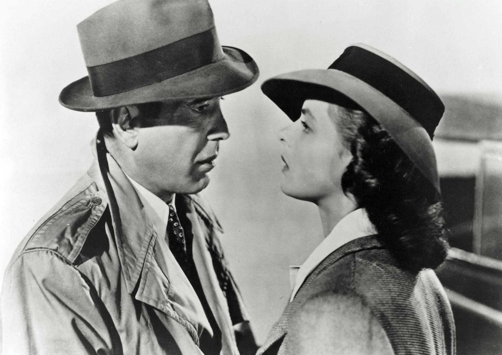 Besondere Popularität erfuhr die Marke Borsalino Mitte des 20. Jahrhunderts durch Kino und Fernsehen. So trugen Humphrey Bogart und Ingrid Bergman im Kultfilm "Casablanca" Hüte der italienischen Firma.