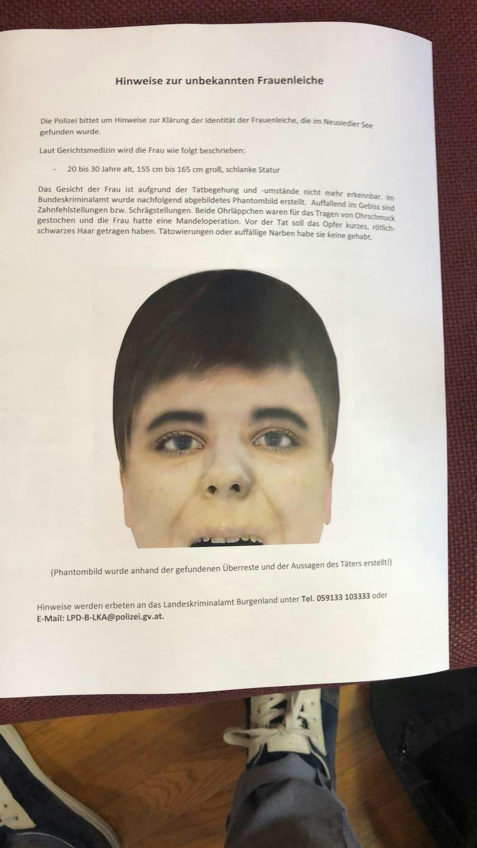 Mit diesem Plakat sucht die Polizei nach Hinweisen zur Identität des Opfers.