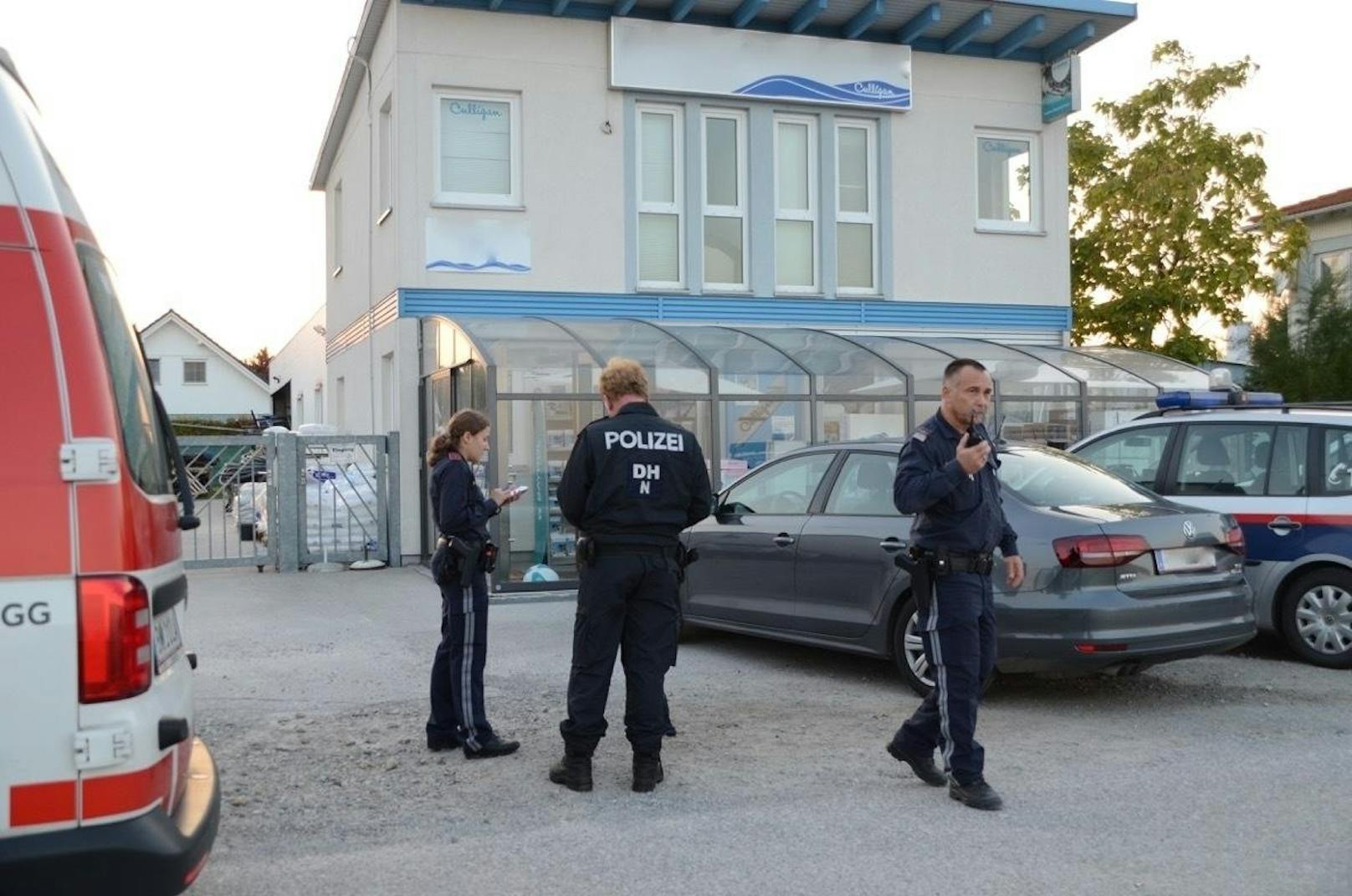 Brutaler Überfall in Ebreichsdorf: Täter schlugen Mann nieder und flüchteten.