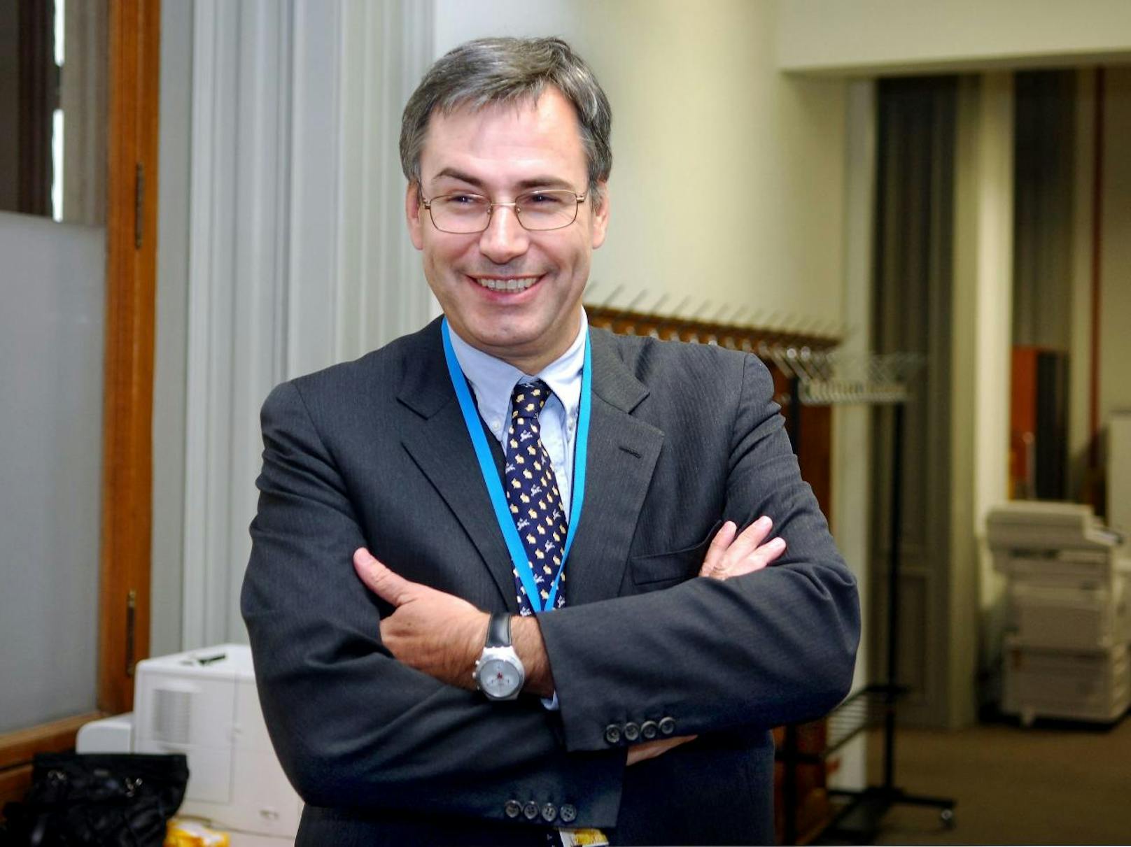 Der ehemalige SP-Finanzminister Andreas Staribacher vor Beginn des BAWAG-Unterausschuss des Rechnungshofausschusses am 19. September 2006 im Parlament.