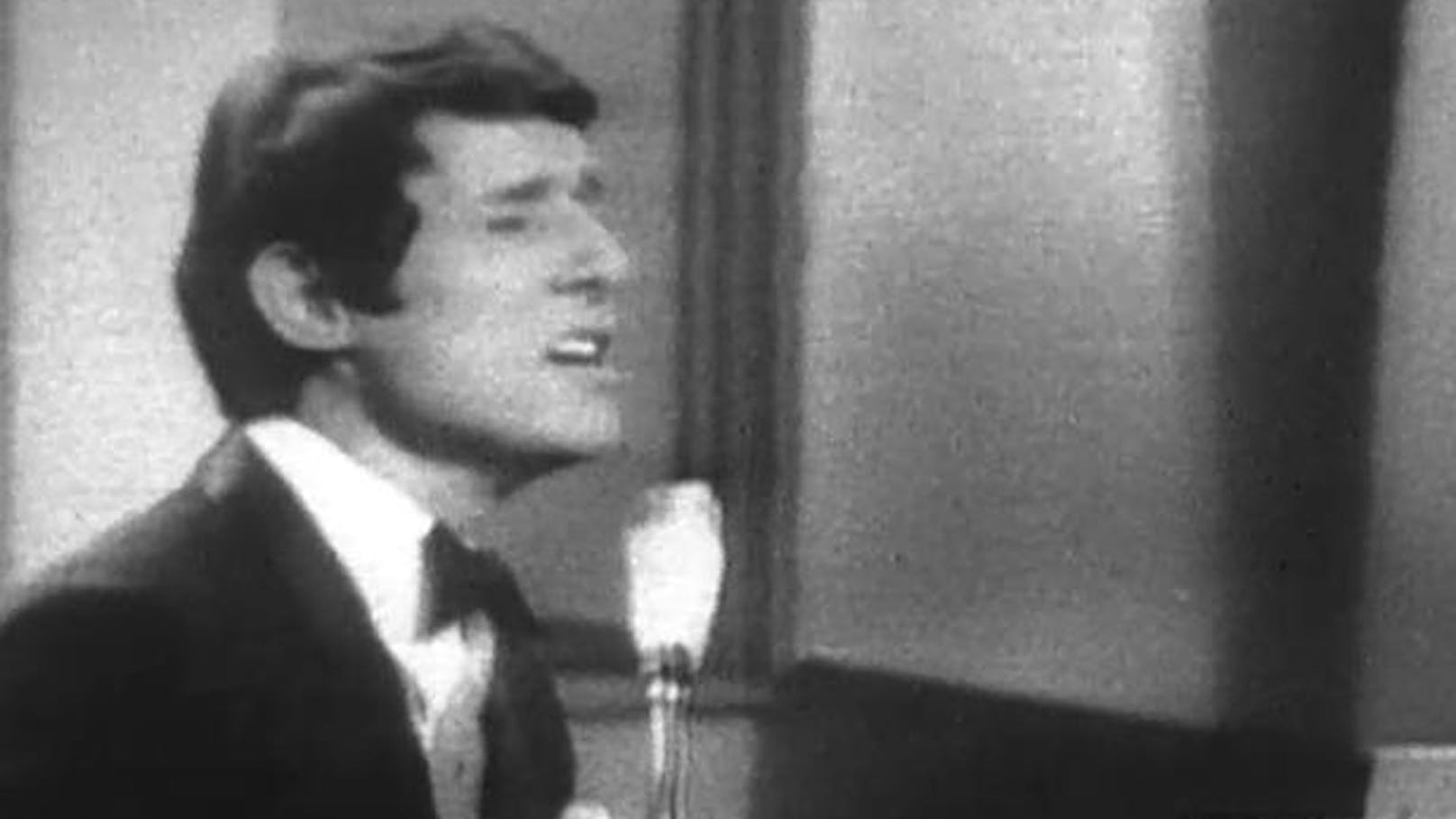 Beim Grand Prix Eurovision de la Chanson 1966 dirigierte und arrangierte das Orchester des Siegerliedes "Merci, Chérie" von Udo Jürgens (Bild). 1985 schrieb er die Titelmelodie zur legendären "Schwarzwaldklinik". Am 20. November ist <strong>Hans Hammerschmid</strong> im Alter von 94 Jahren verstorben.