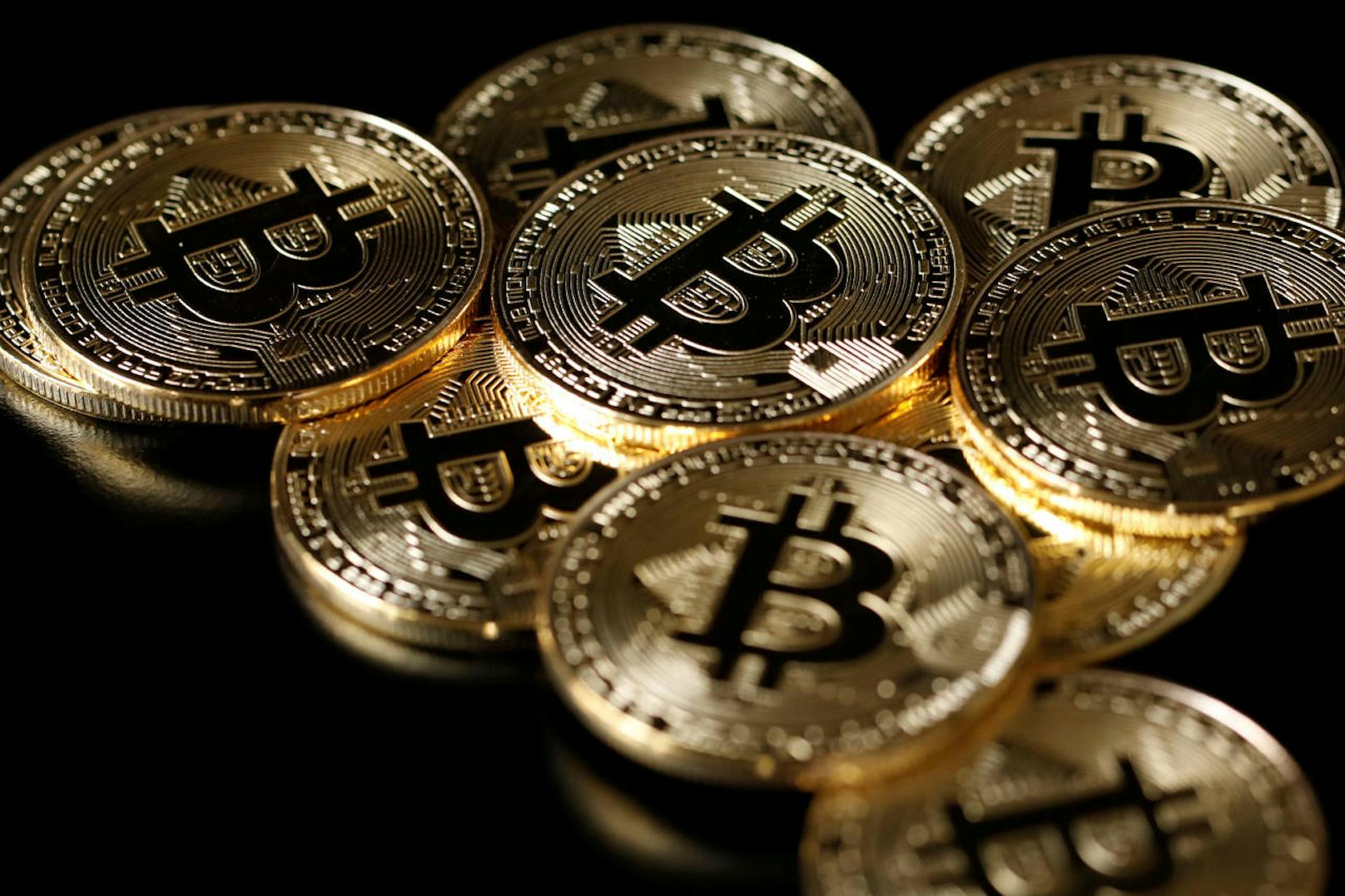 Bitcoin schießt auf die 10.000-Euro-Marke zu