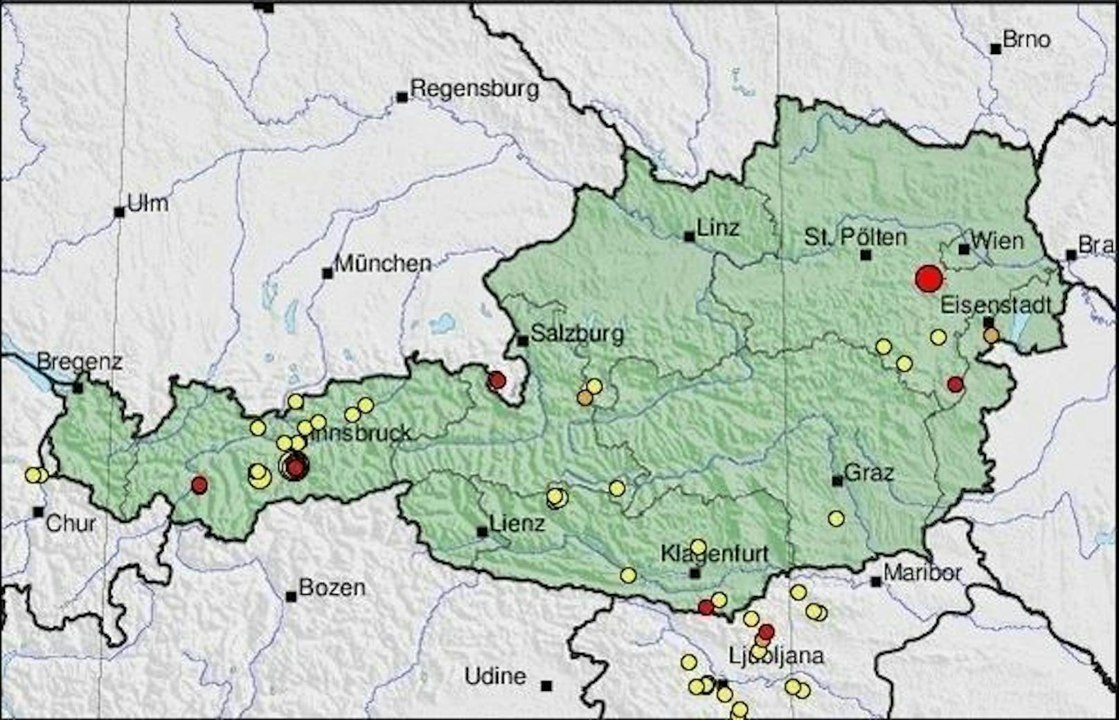 Die aktuellen Erdbeben in Österreich. Rot: maximal ein Tag vergangen, Orange: maximal drei Tage vergangen, Gelb: maximal 14 Tage vergangen.