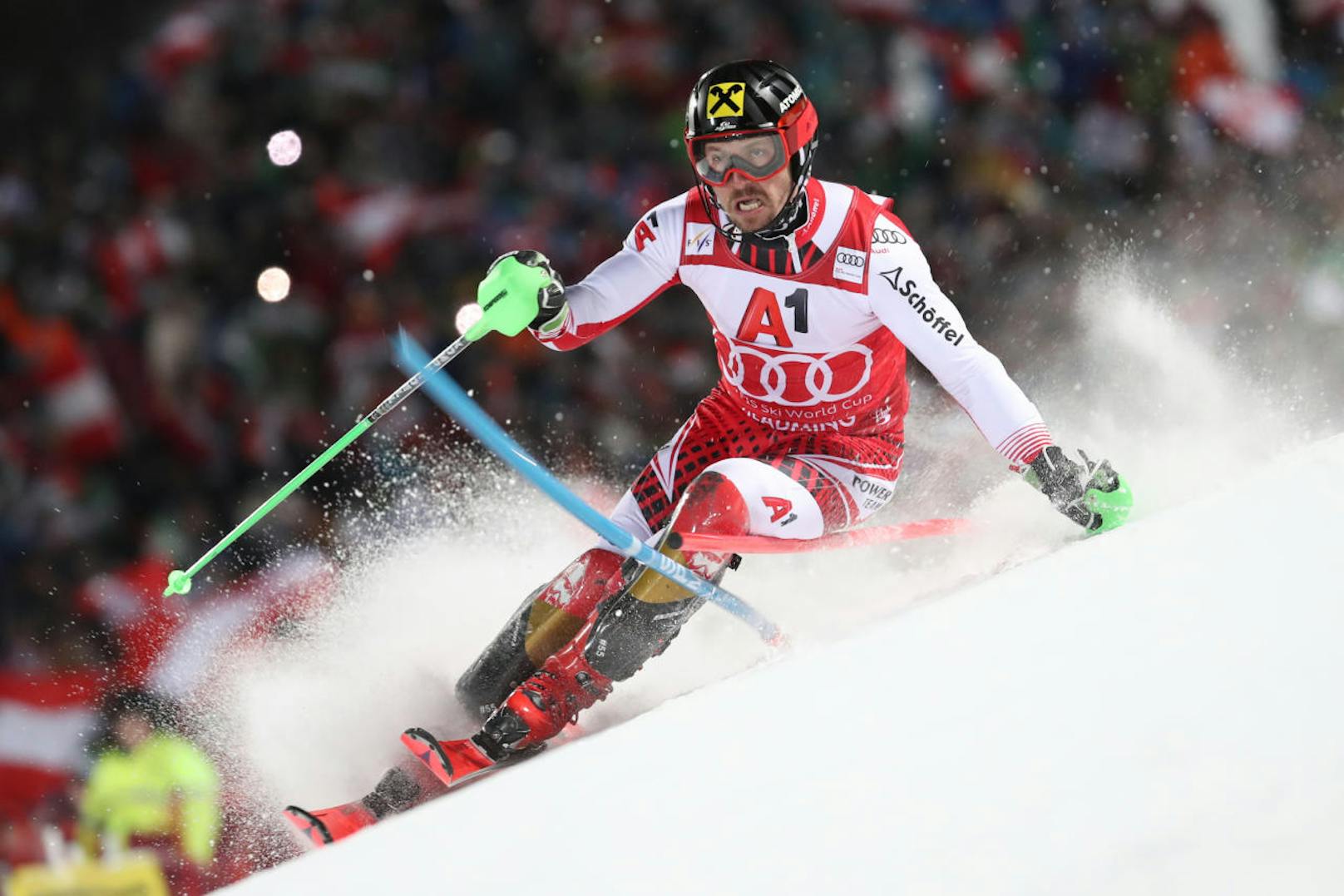 Im Jänner ging es wie immer Schlag auf Schlag. Beim Schladming-Slalom konnten 50.000 Fans einen grandiosen Triumph von Marcel Hirscher bejubeln.

<b><i>Schladming, Slalom (29.1.2019)</i></b><i>
<b>1. Marcel Hirscher</b>
2. Alexis Pinturault (Fr)
3. Daniel Yule (Sz)</i>