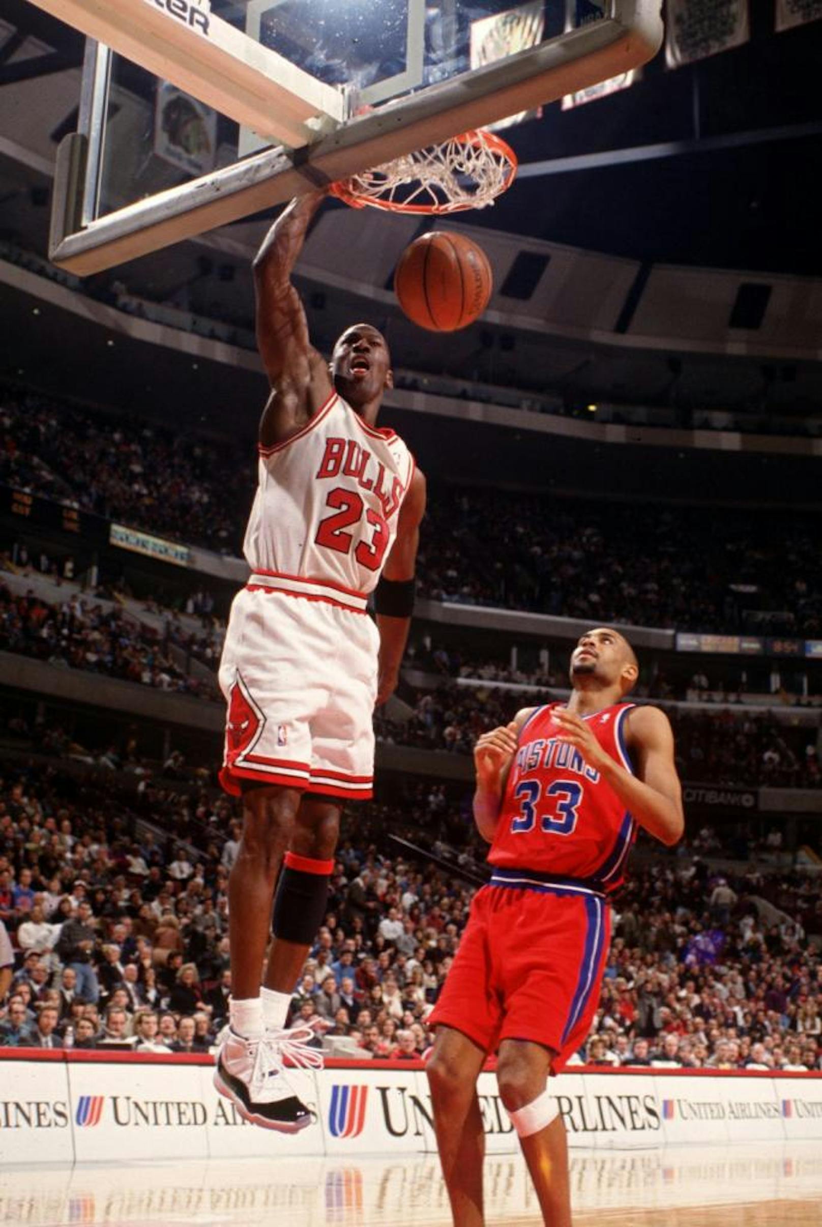 Platz 1: Michael Jordan (Basketball)
Verdienst: 1,85 Milliarden Dollar