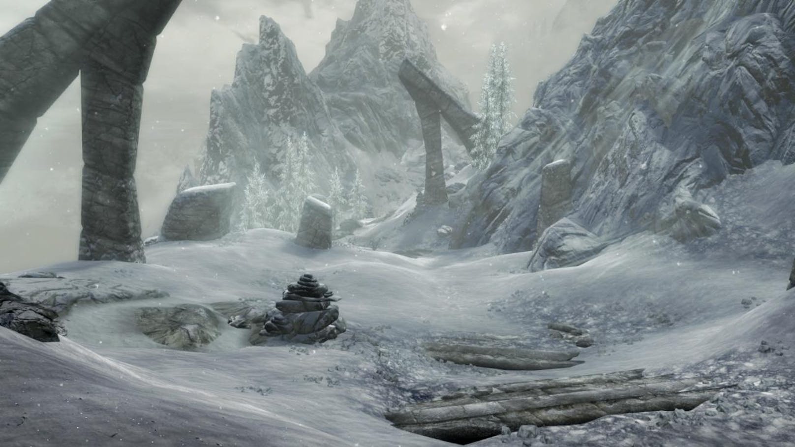 Während die Story von Skyrim kaum ein Fantasy-Klischee auslässt, präsentierte sich schon das Original mit beeindruckendem Gameplay, durchdachten Schauplätzen und politischen Verstrickungen sowie auf den Spieler reagierenden Charakteren.