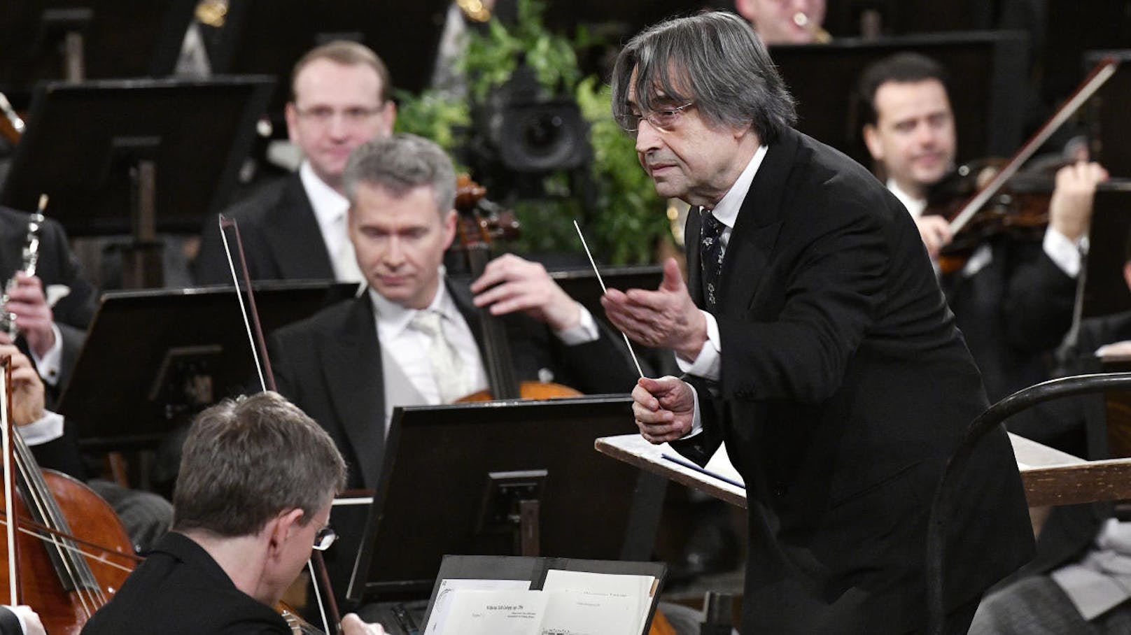 Für Star-Dirigent<strong> Riccardo Muti</strong> und alle beteiligten Künstler gelte "höchstmögliche Sicherheit", versichert Vorstand Daniel Froschauer.