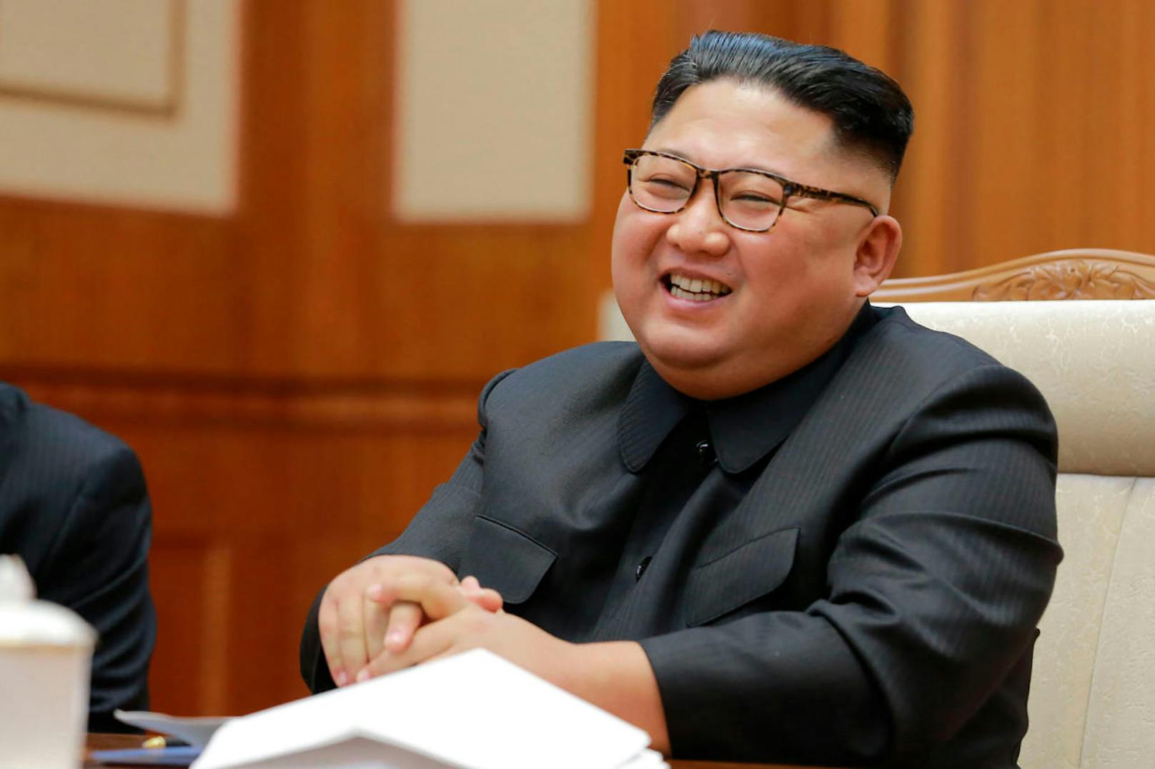 "Dank unserer zuverlässigen und wirksamen nuklearen Abschreckung zur Selbstverteidigung wird es ein Wort wie Krieg in diesem Land nicht mehr geben", so der nordkoreanische Machthaber Kim Jong-un.