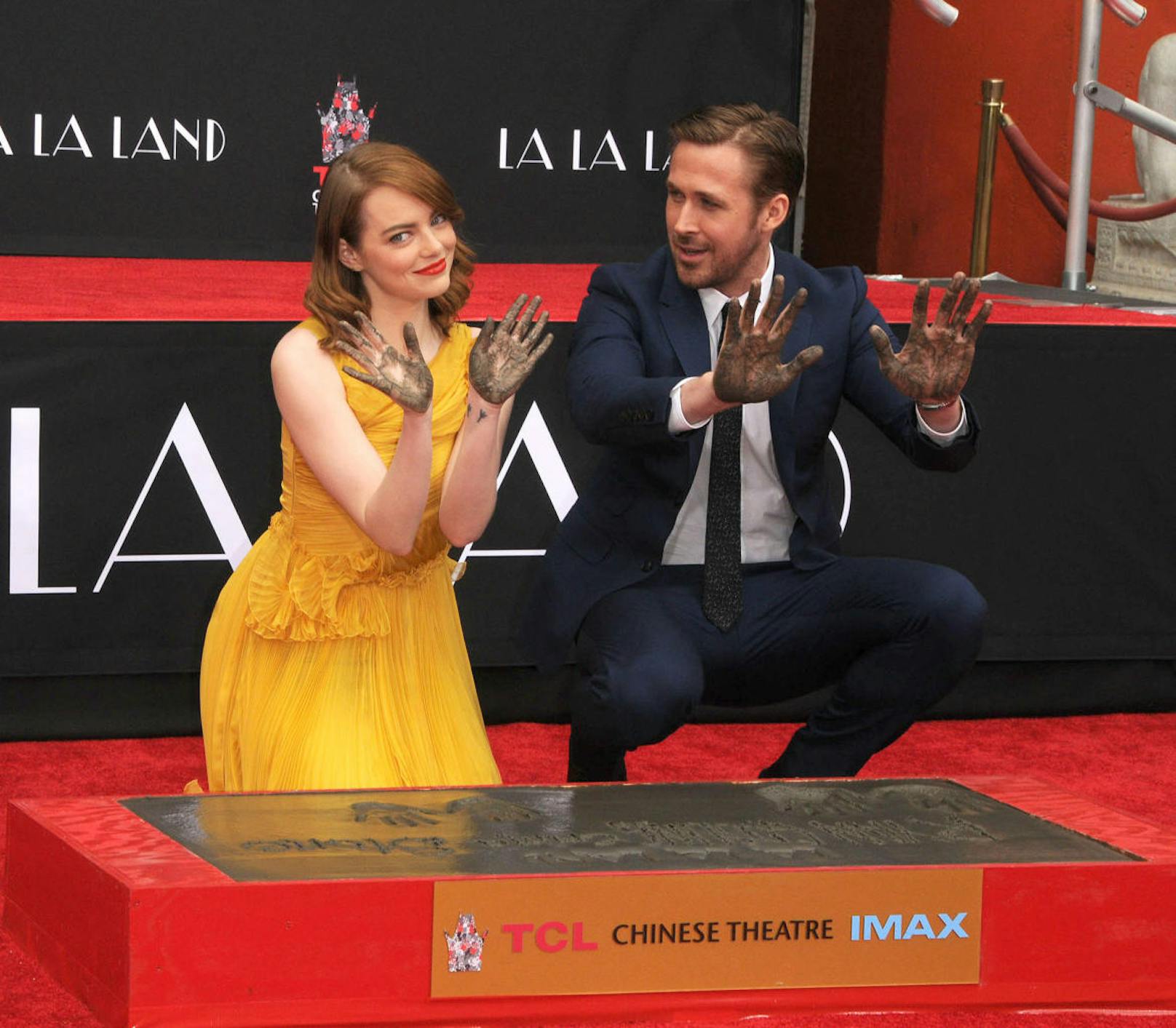 Emma Stone und Ryan Gosling vor Hollywood's Chinese Theater