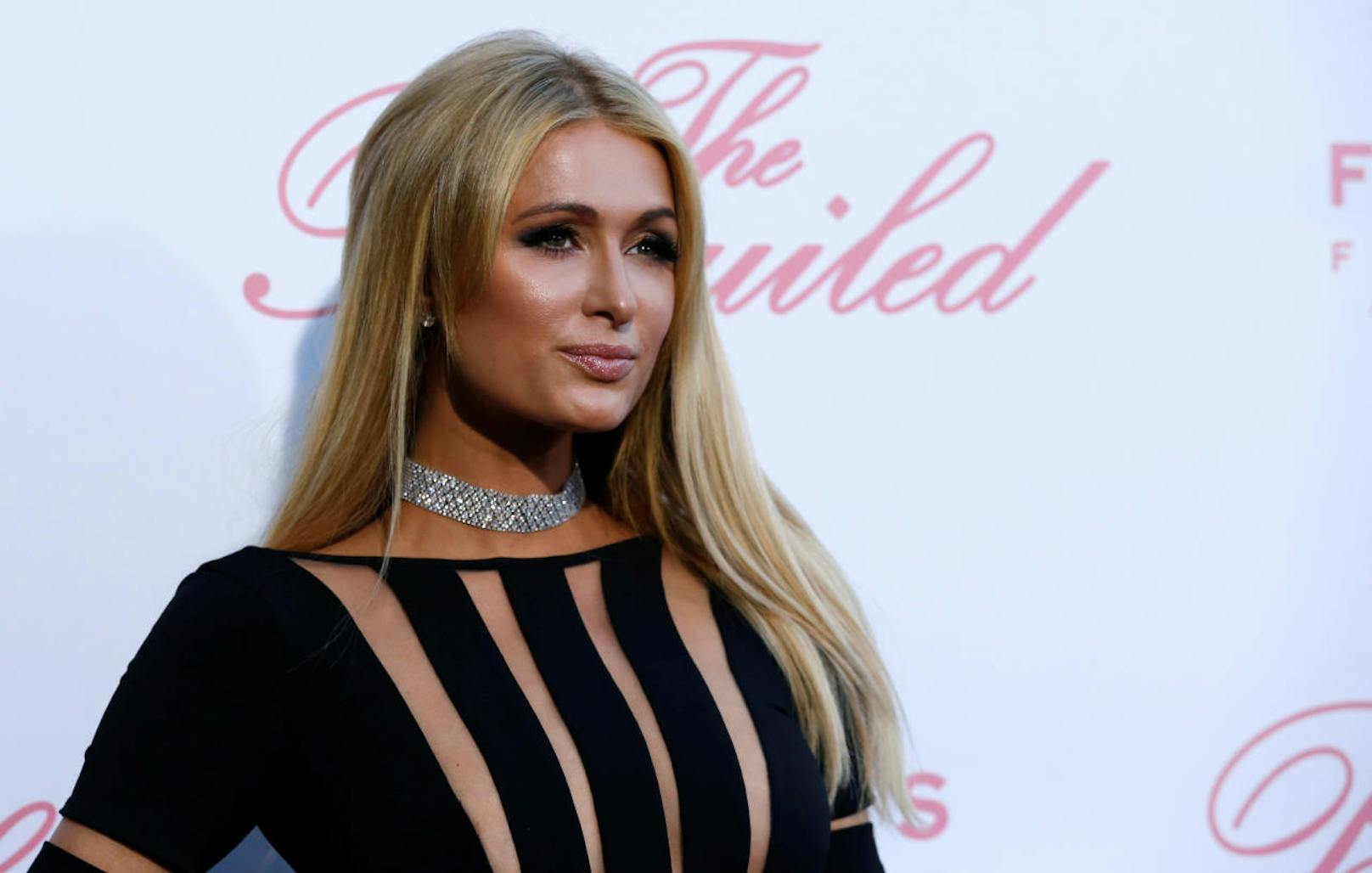 It-Girl Paris Hilton wurde angeblich von Harvey Weinstein auf der Toilette angebaggert.