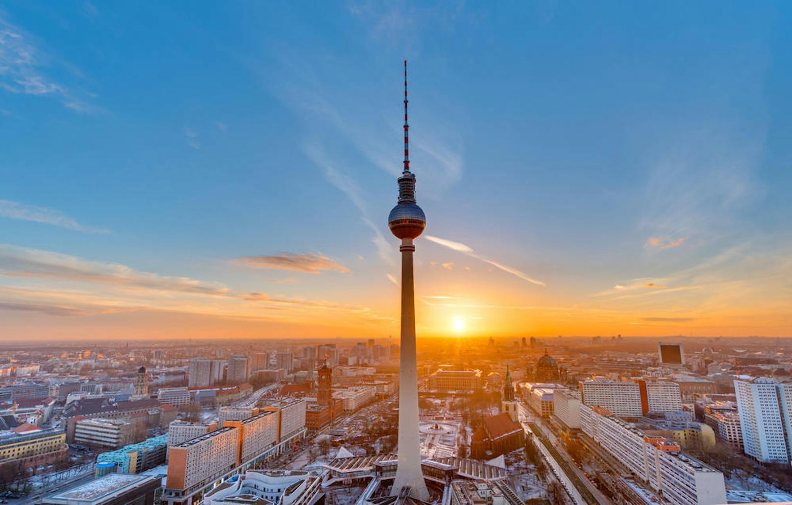 <b>Berlin</b> ist eine lässige Stadt, mit viel Flair und Geschichte. 4 Tage sind der optimale Zeitraum um in die Stadt einzutauchen und ein paar Tage abzuschalten.