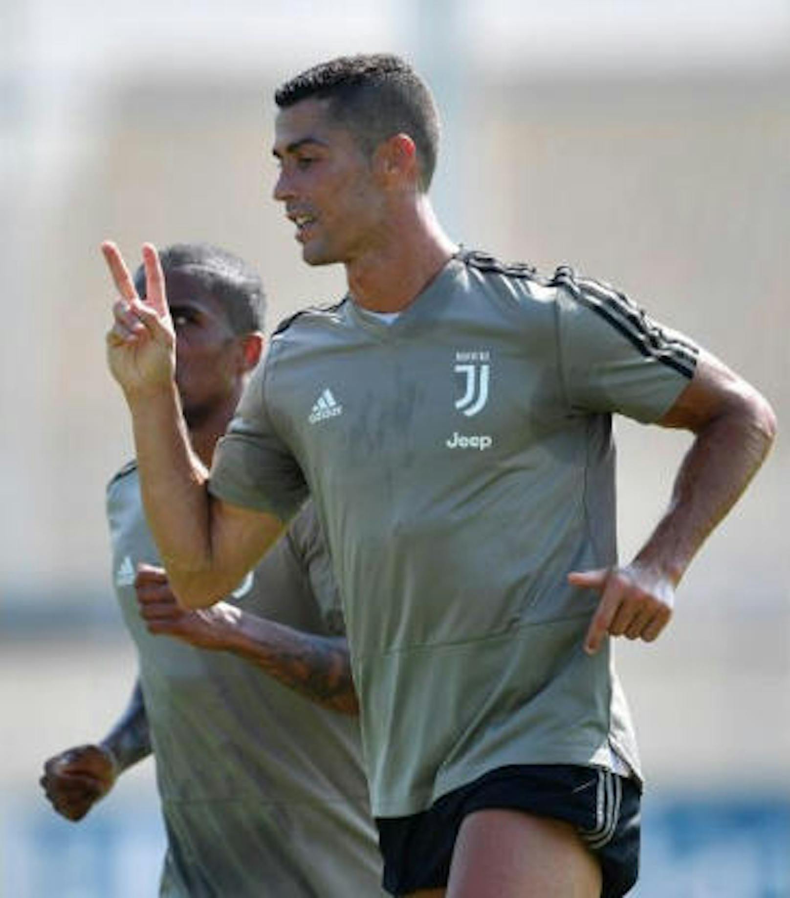 Cristiano Ronaldo im Training bei Juventus - die besten Bilder zum Durchklicken