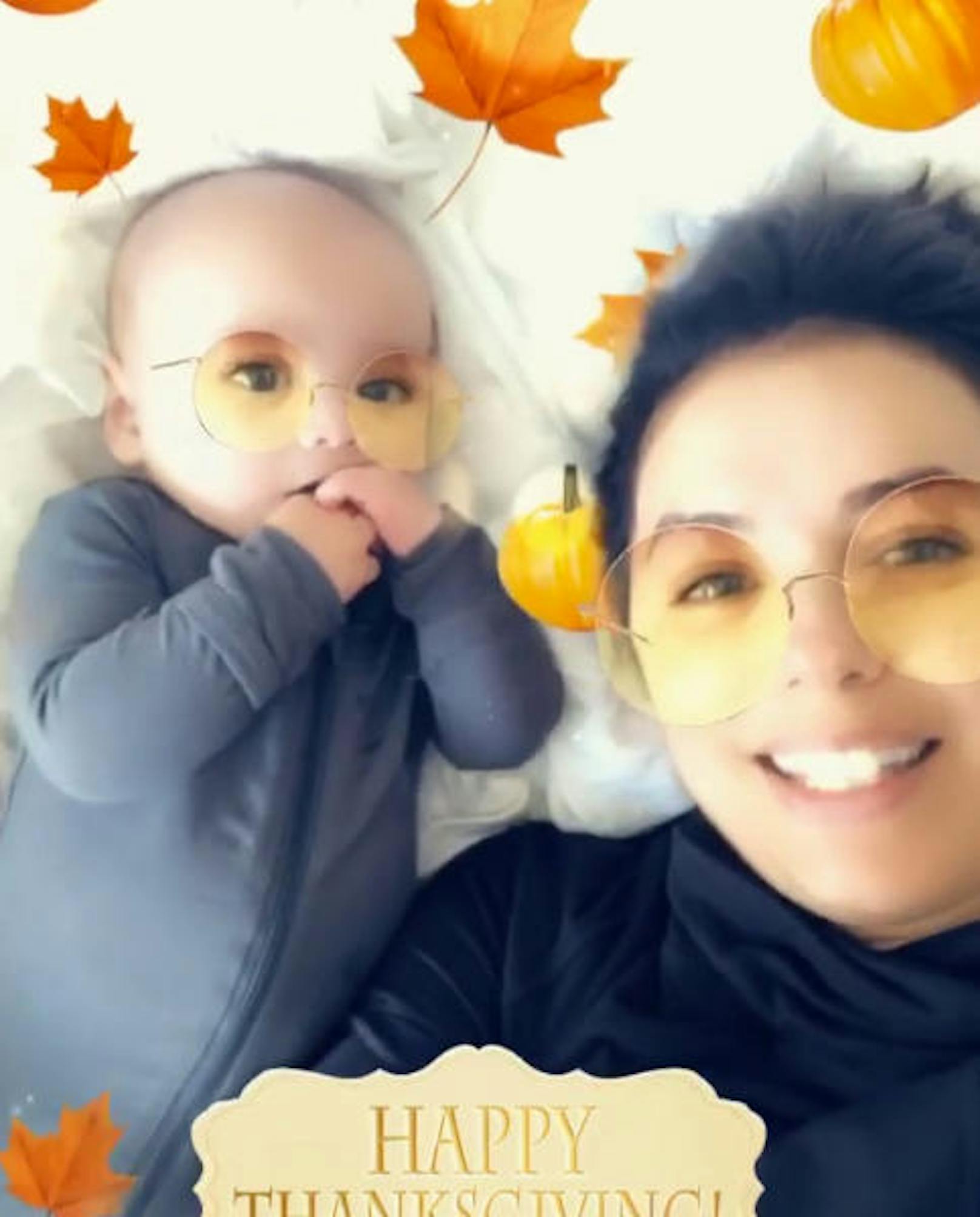 Eva Longoria ließ es sich zu Thanksgiving so richtig gut gehen. Sie feierte mit ihrem kleinen Sohn Baston.