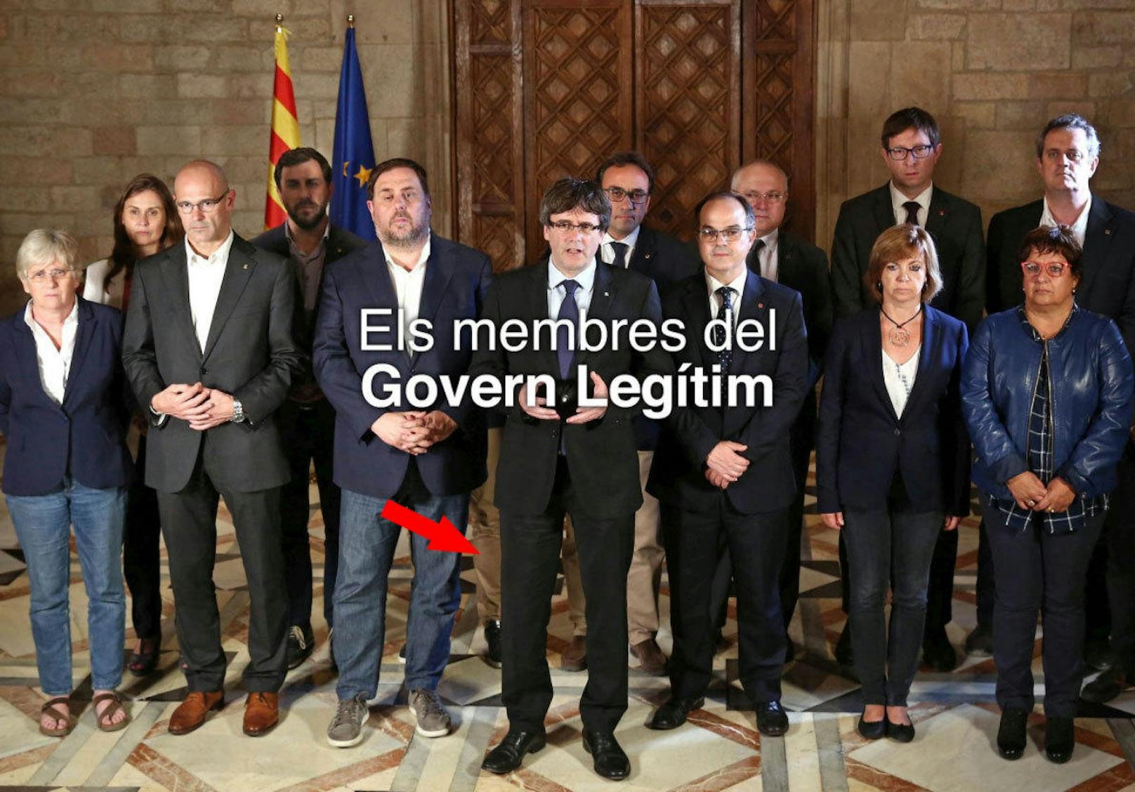 Photoshop-Fail erster Güte: "Die legitime Regierung" Kataloniens samt dem Bein von Ex-Minister Santi Villa in einer undatierte Aufnahmen.