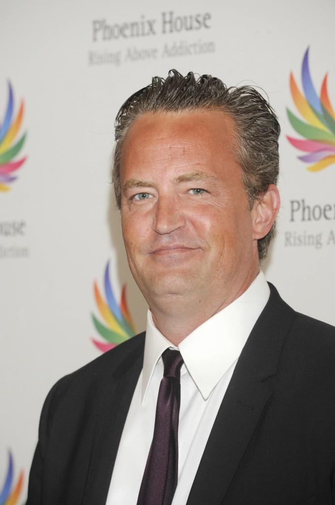 Matthew Perry kämpft seit Jahrzehnten gegen seine Drogensucht an.<br>