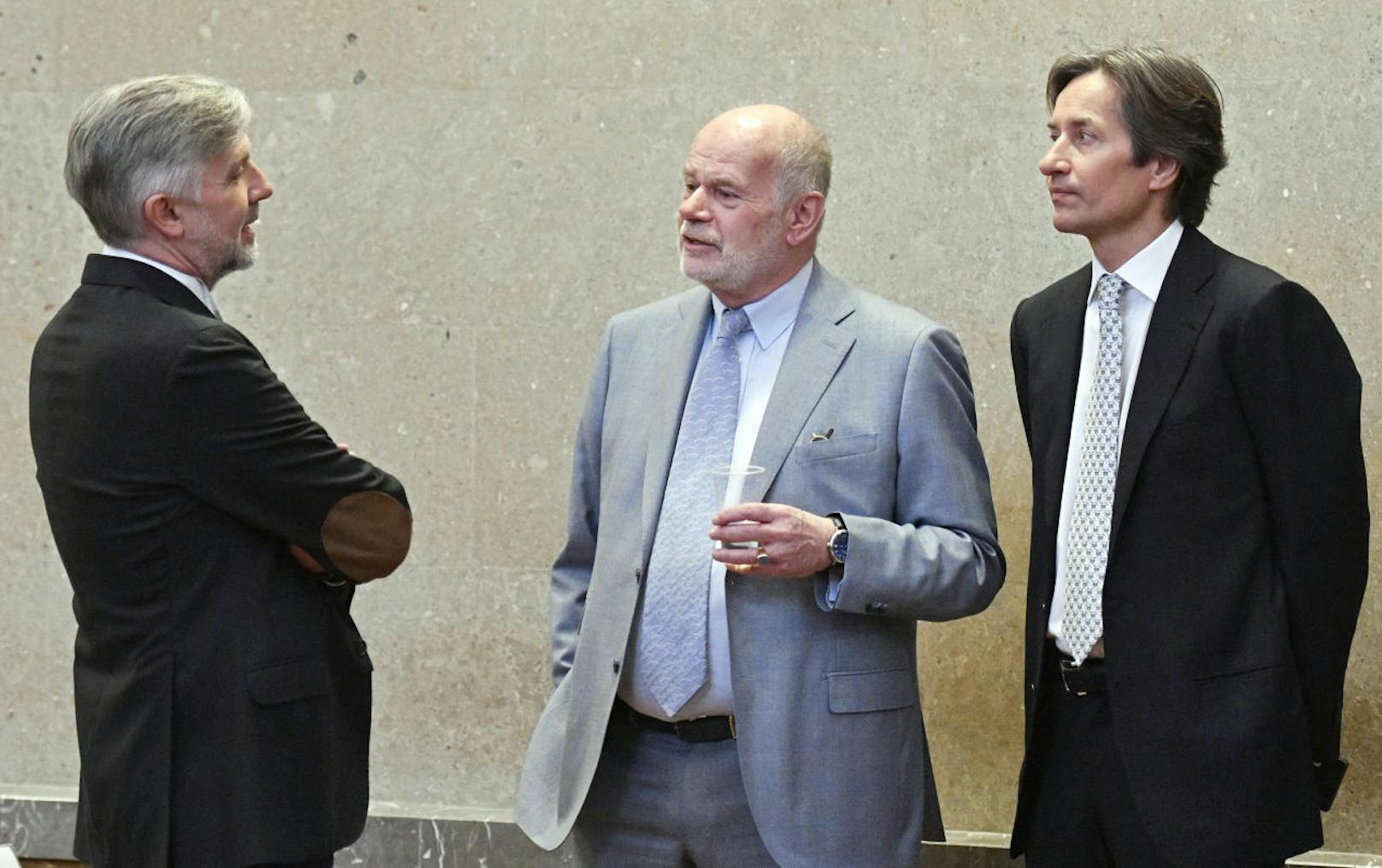 Meischberger, Anwalt Manfred Ainedter und Grasser