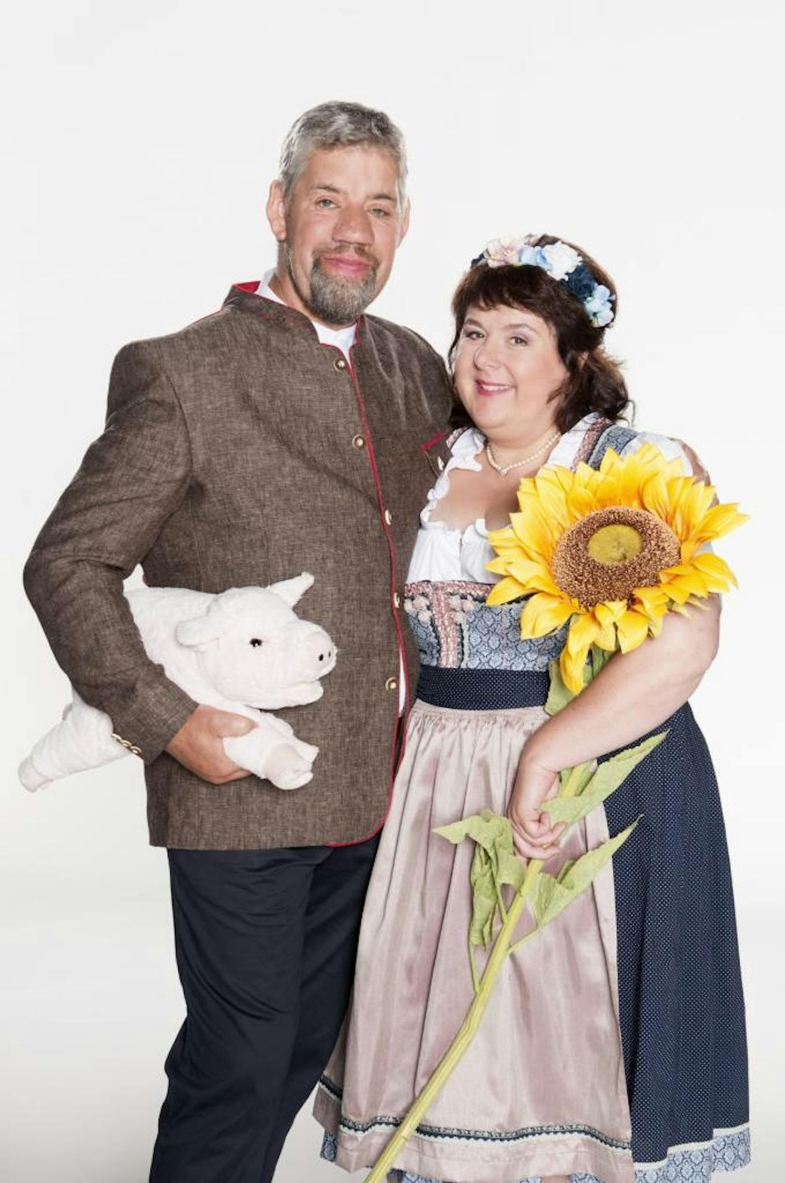 RTL-Bauer Uwe Abel (48) und seine Gattin aus "Bauer sucht Frau" Iris Abel (50)