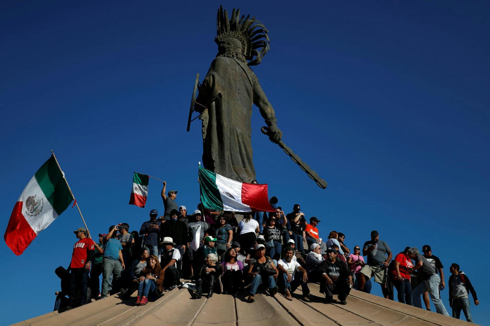 Obwohl viel Mexikaner die Migranten auf ihrem Weg unterstützt hatten, wird es einigen jetzt zu viel.