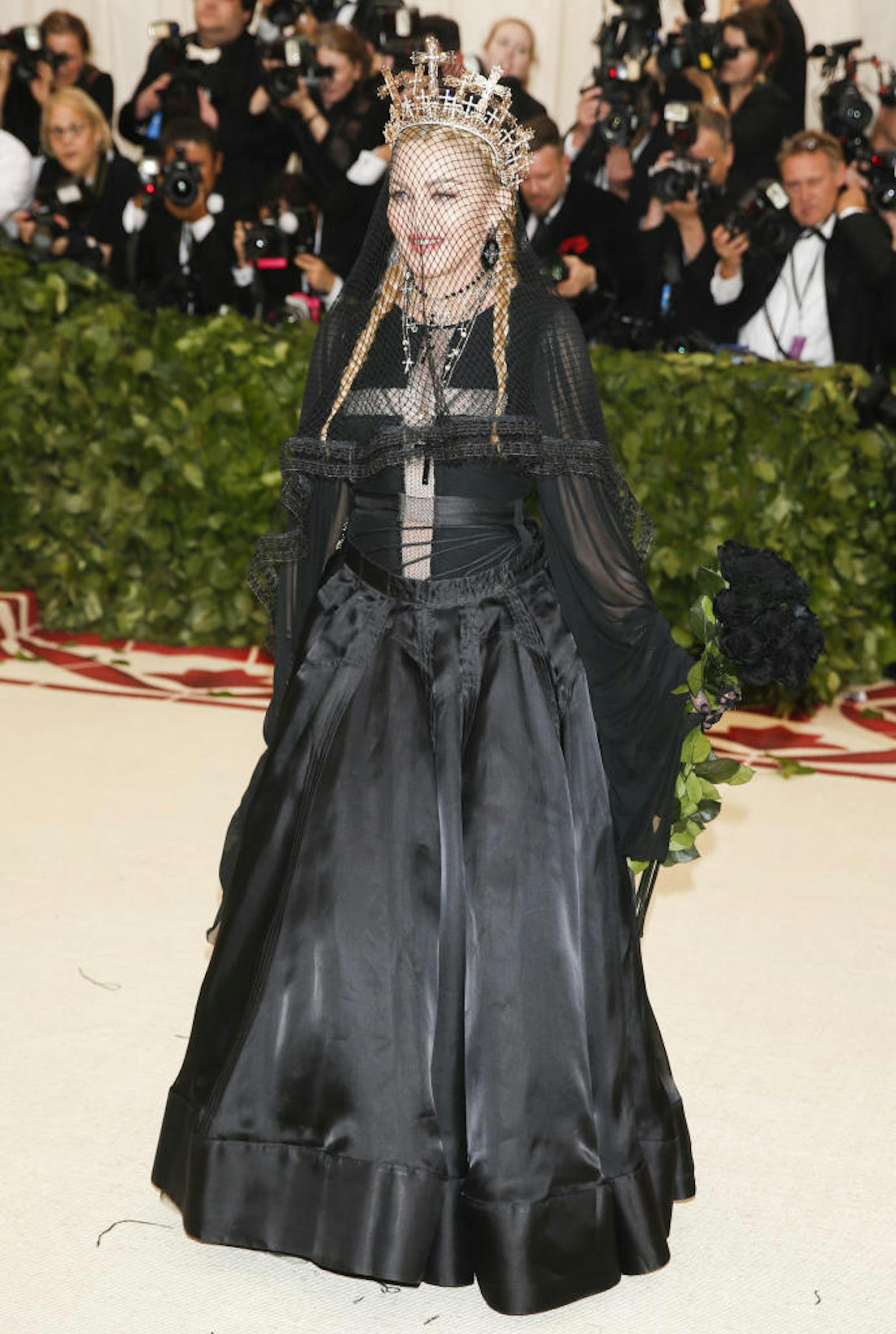 Madonna wurde von Jean Paul Gaultier zur Gothic Queen gekrönt.