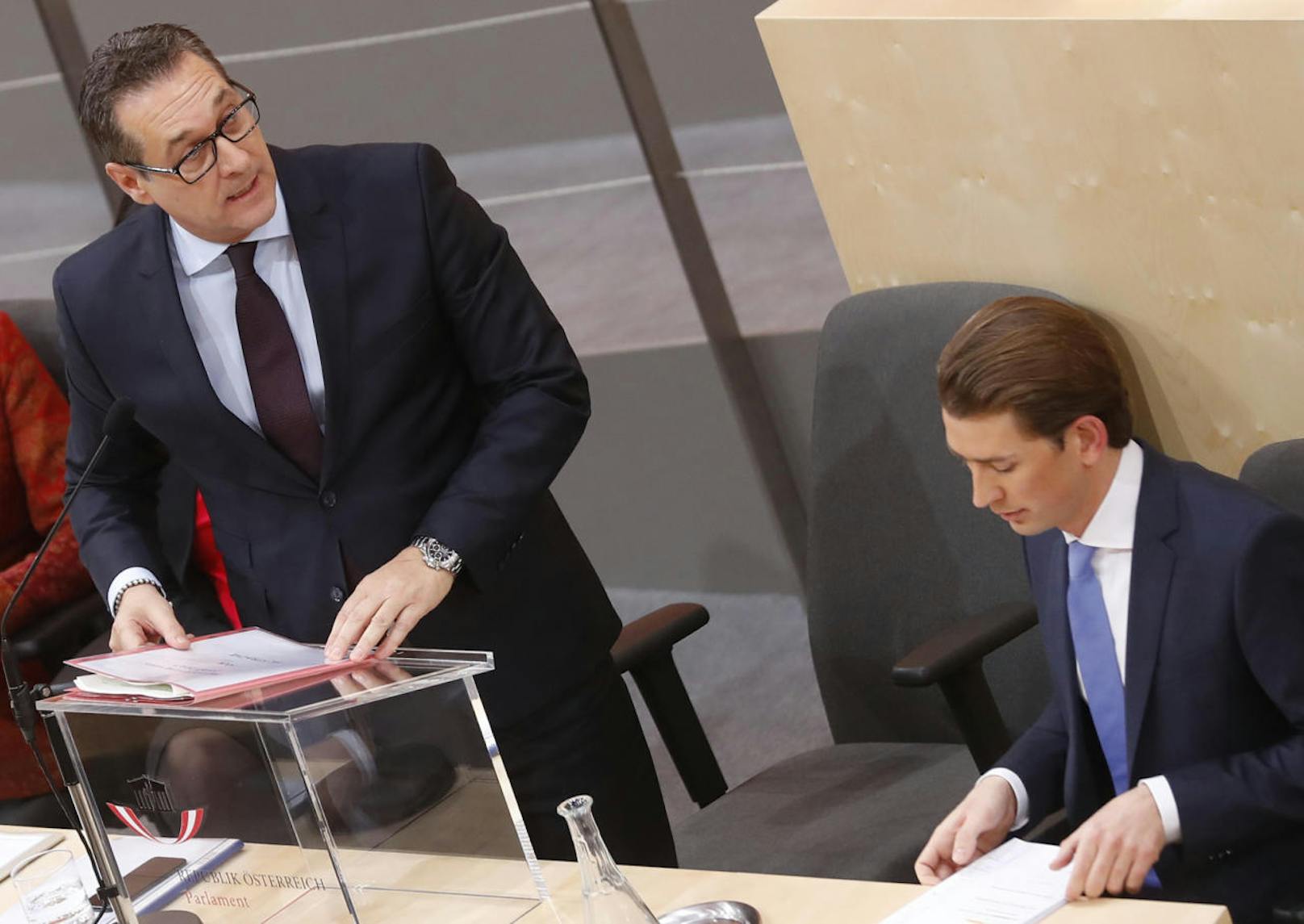 "Das Wahlergebnis hat gezeigt, dass die Österreicher Veränderung wollen", so Strache.