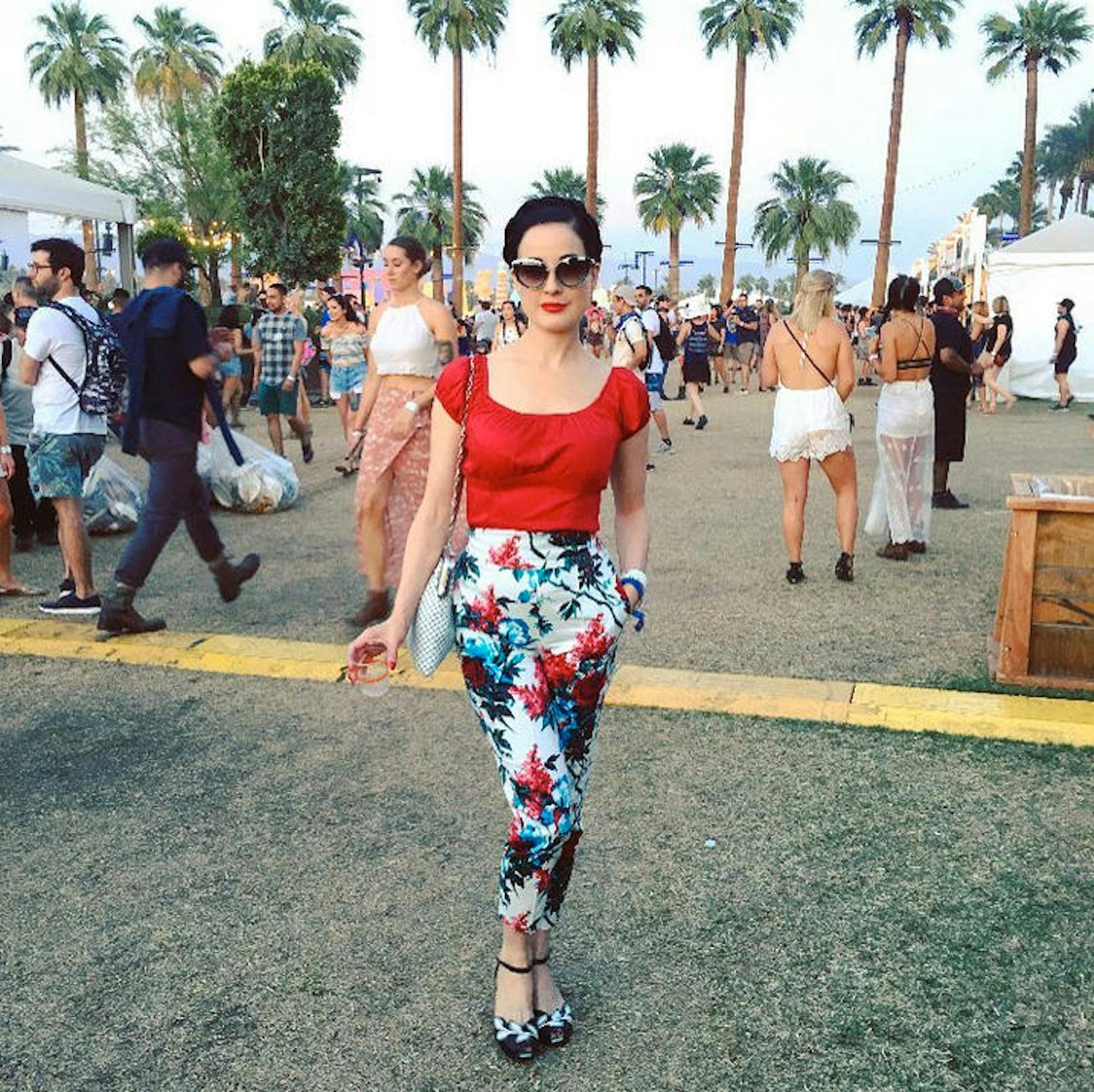 Dita Von Teese  beim Coachella-Festival 2017