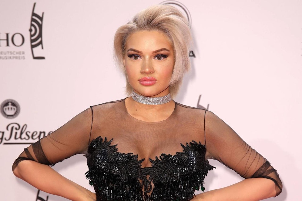 Shirin David