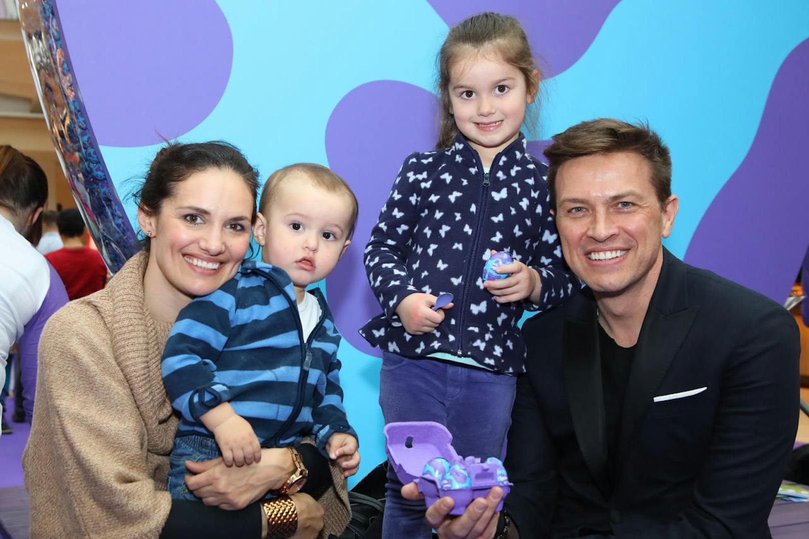 Tanja Duhovich mit ihren Kids Giorgos und Niki, Robert Steiner