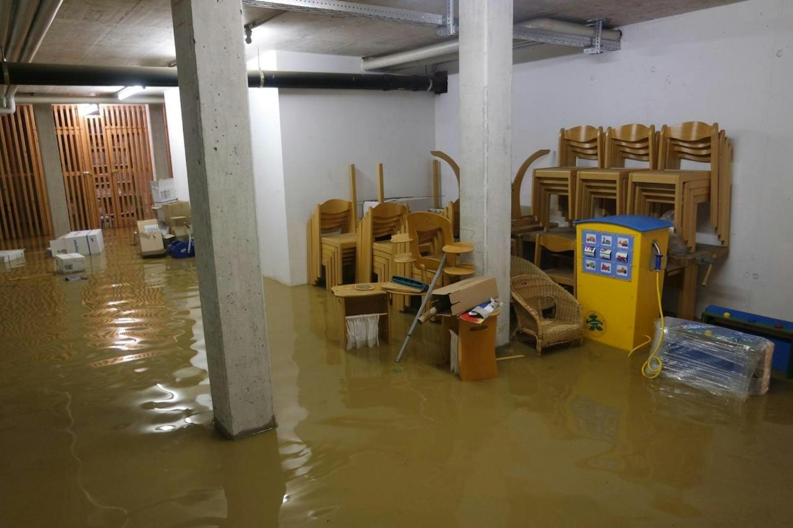 Auch der Kindergarten von Ludersdorf-Wilfersdorf unter Wasser.