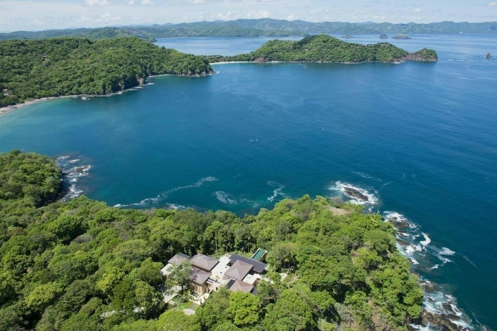 <b>Villa Manzu, Costa Rica:</b> Zimmerzahl: 8, max. Gästezahl: 14, Preis pro Nacht: ab 13.500 Euro.