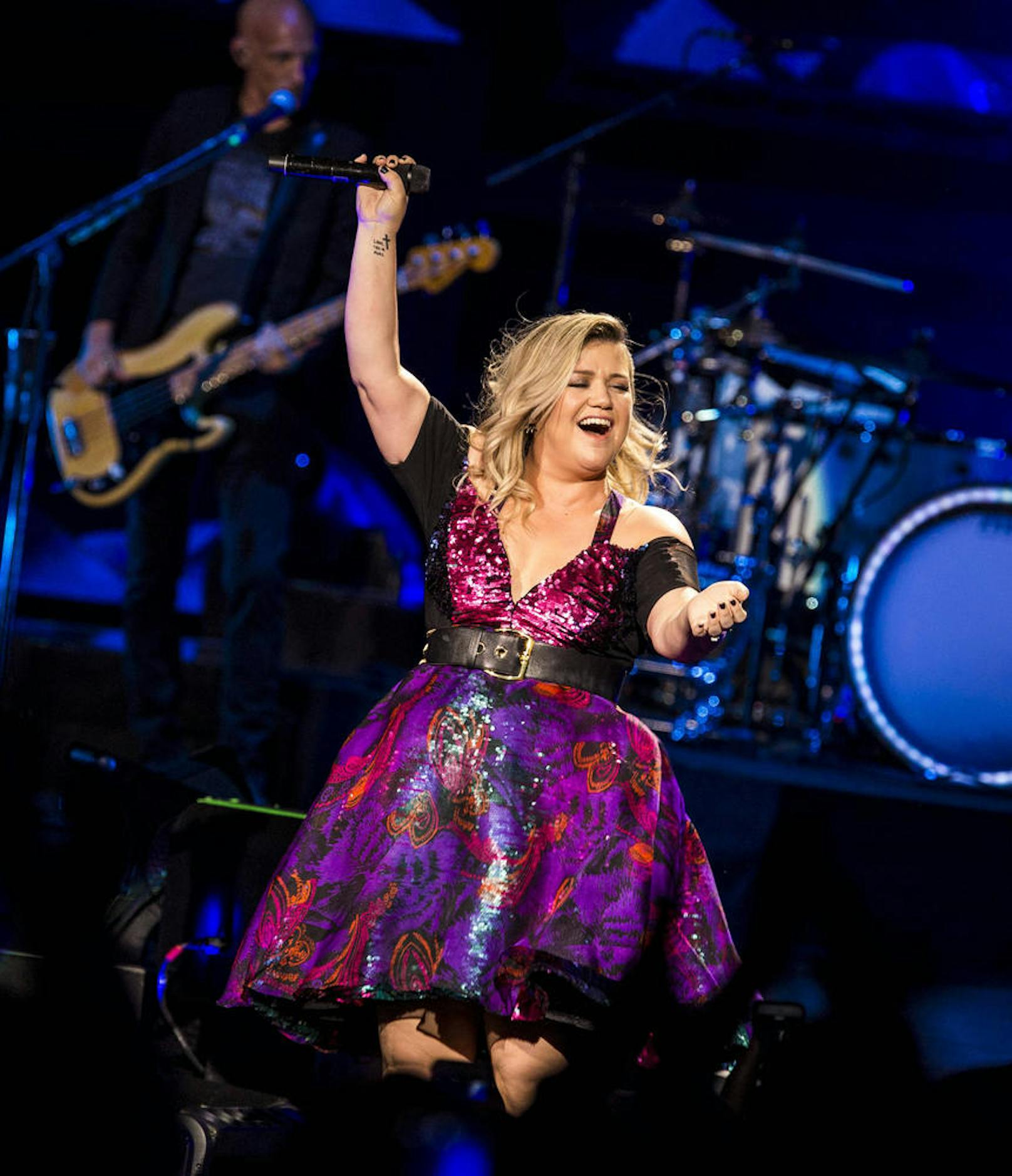 US-Popstar Kelly Clarkson live beim Klipsch Music Center in Indianapolis, Juli 2015.