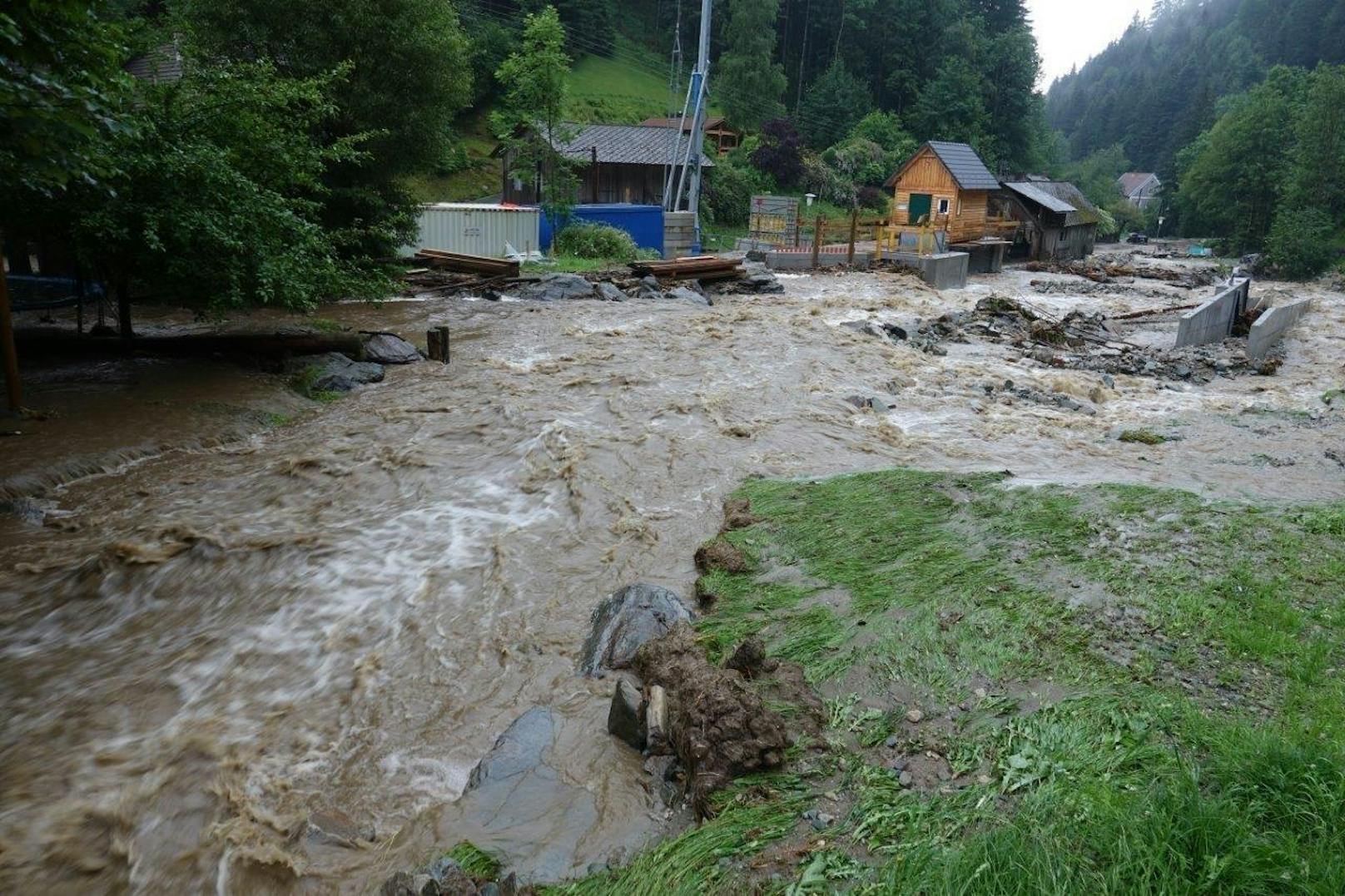Unwetter hinterließ Chaos im steirischen Bezirk Hartberg.