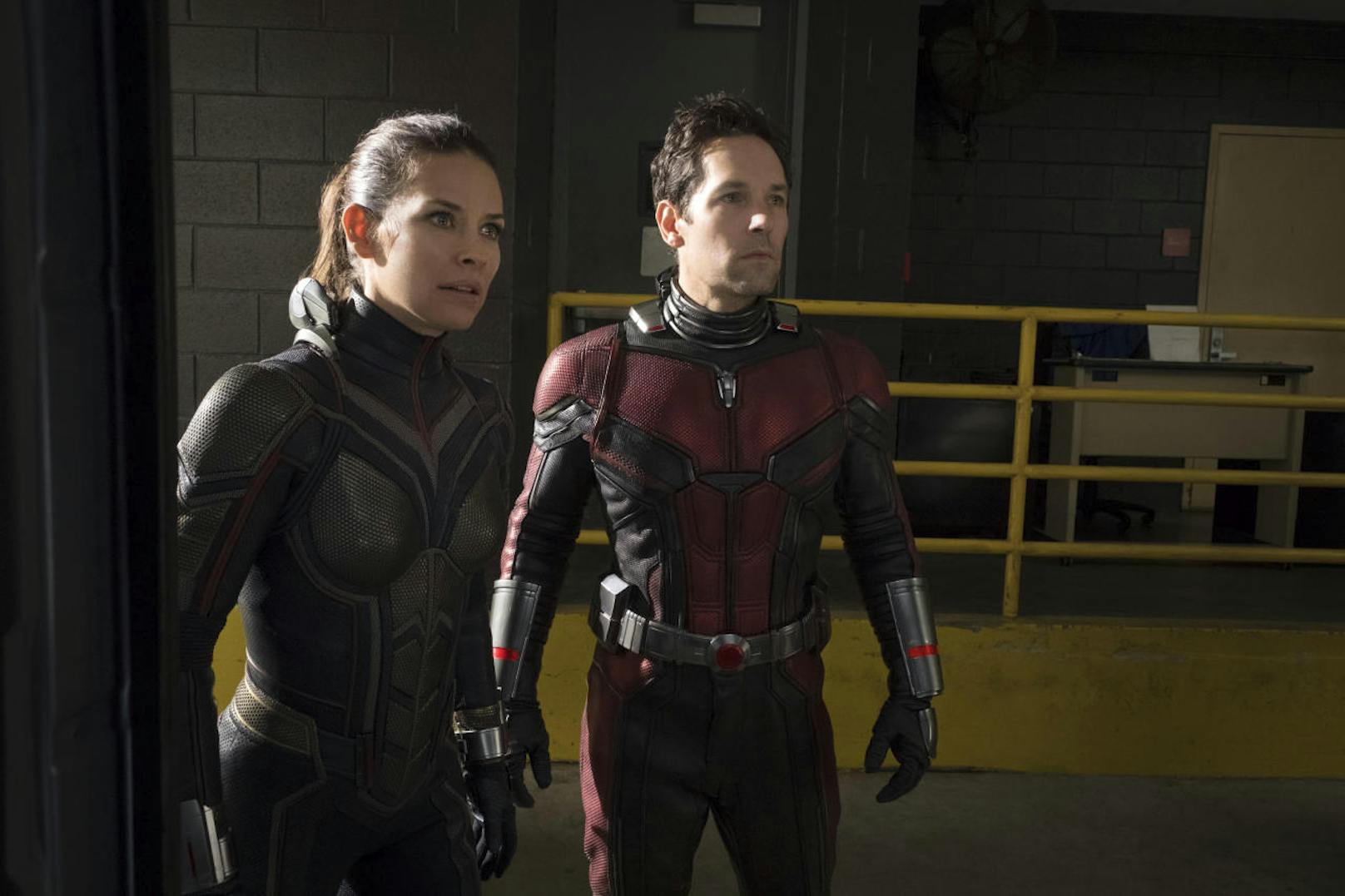 Von links: The Wasp/Hope van Dyne (Evangeline Lilly) und Ant-Man/Scott Lang (Paul Rudd) 