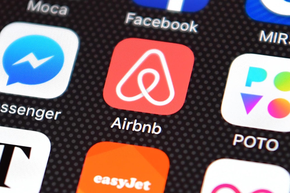 Ein Airbnb-Vermieter erlebte sein blaues Wunder. 
