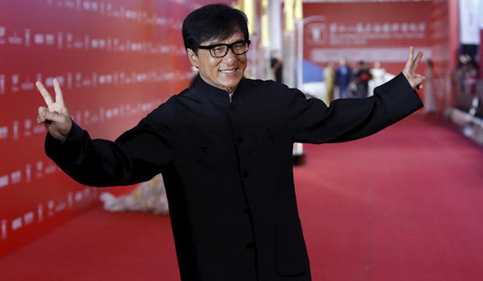 <strong>PLATZ 10:</strong> Jackie Chan (66, 40 Millionen US-Dollar)
