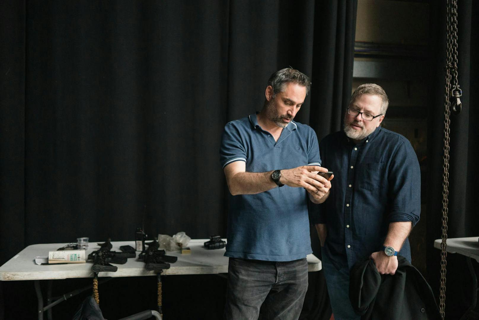 Alex Garland und Jeff VanderMeer am Set von "Auslöschung"