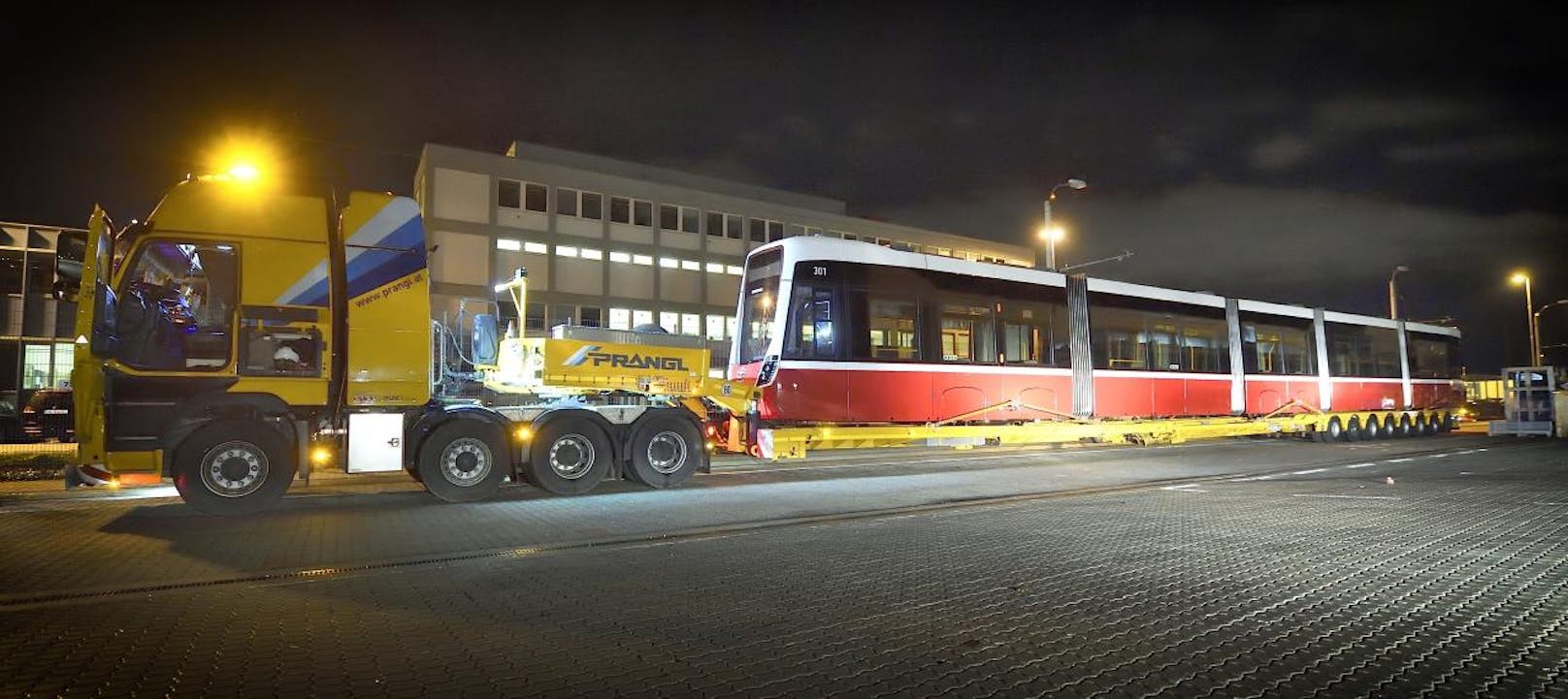 Flexity - die neue Straßenbahn für Wien. (Foto: Johannes Zinner)