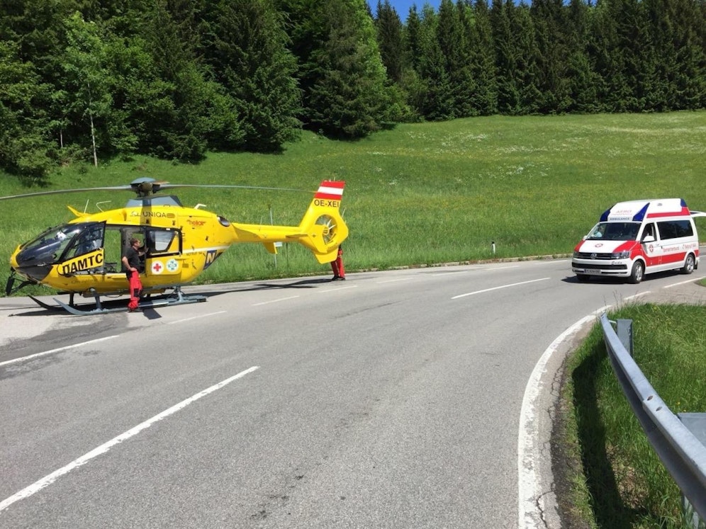 Ein Lenker musste mit dem Hubschrauber, die anderen mit der Rettung transportiert werden.&nbsp;