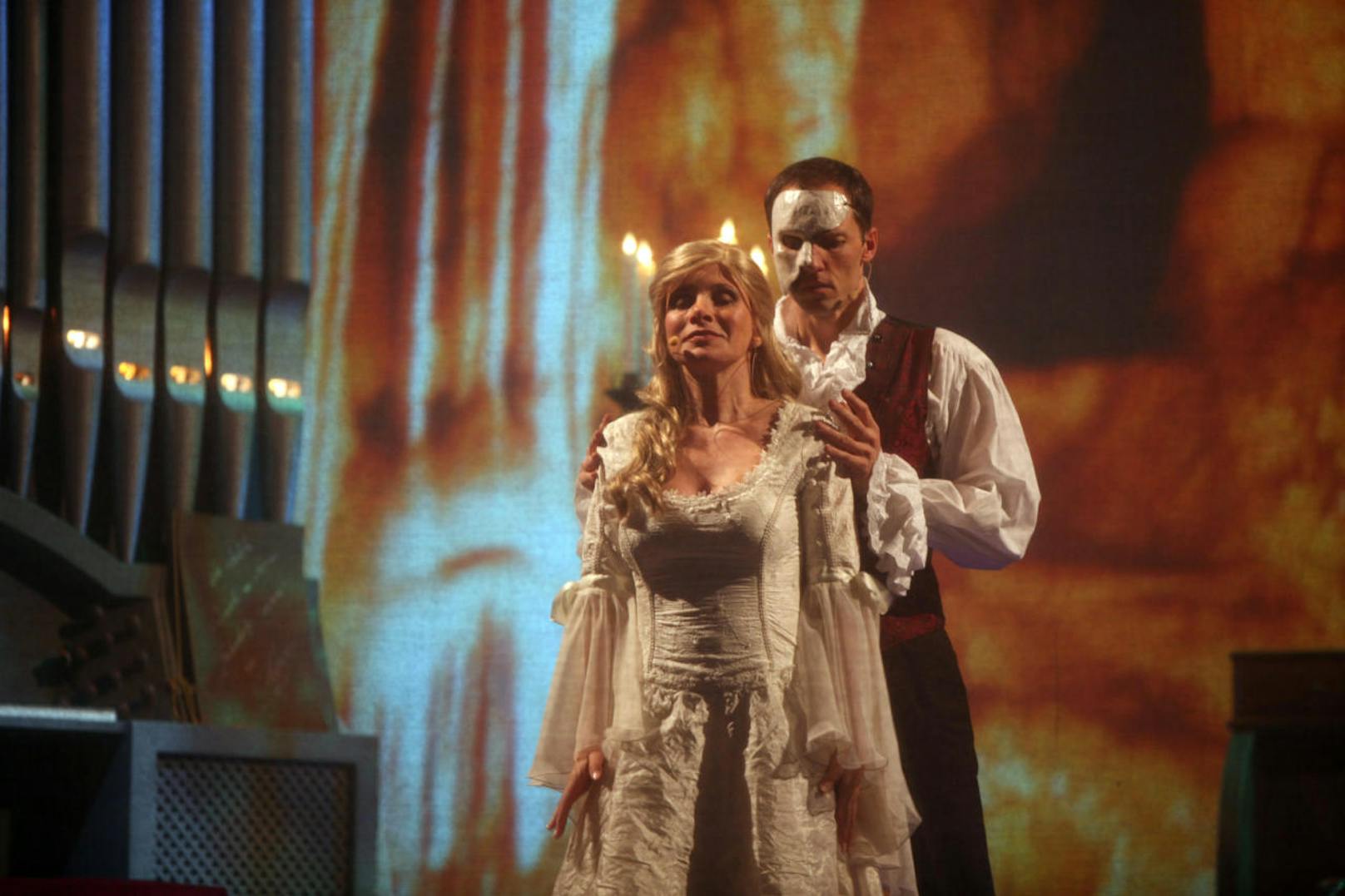 "Das Phantom der Oper" - Die Neuinszenierung von und mit Deborah Sasson.