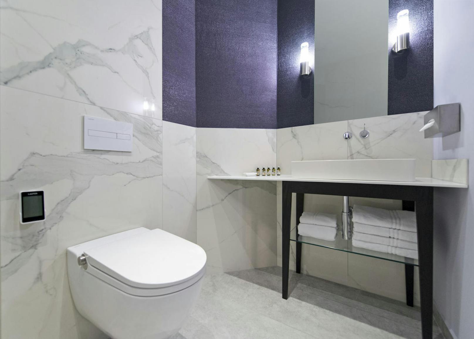 In puncto Anzahl und Größe der Badezimmer mögen es die Österreicher klassisch: Im Schnitt sind ein bis zwei Bäder mit 13 Quadratmetern gewünscht.