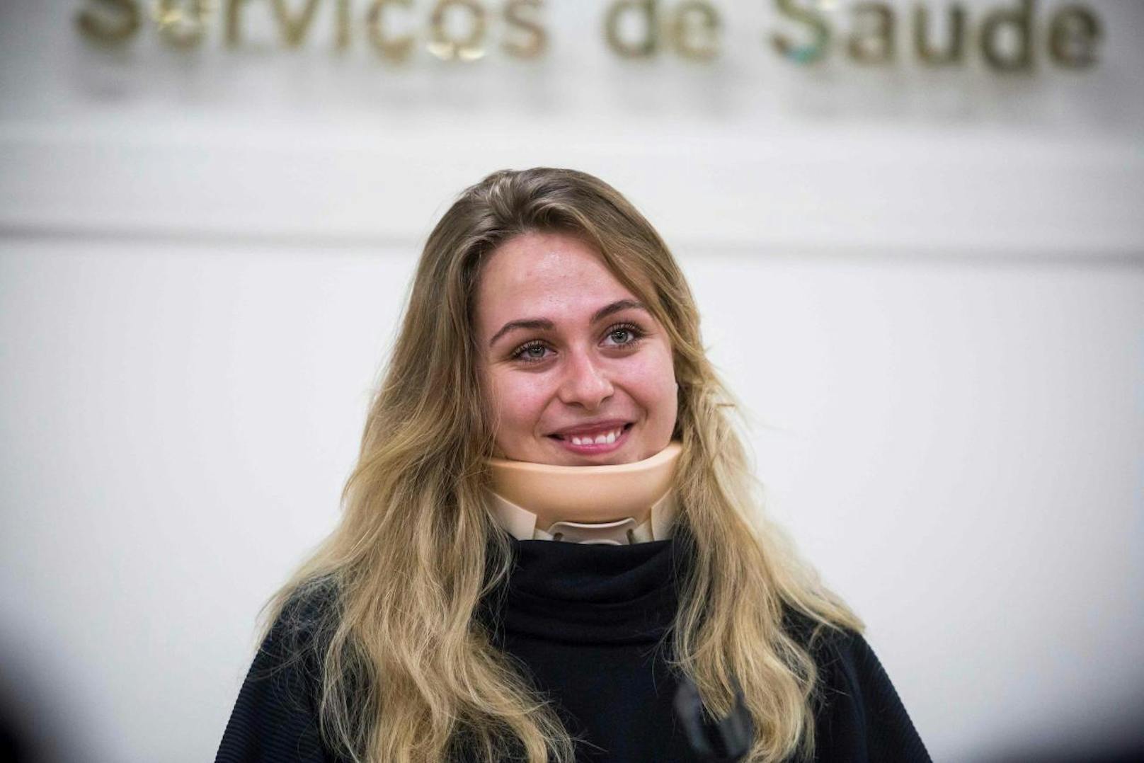 Sophia Flörsch nach ihrer Operation in Folge des Horror-Crashs in der Formel 3.