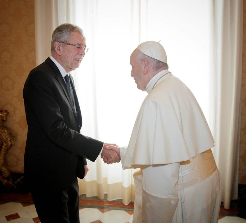 Bundespräsident Alexander Van der Bellen (l.) traf Papst Franziskus