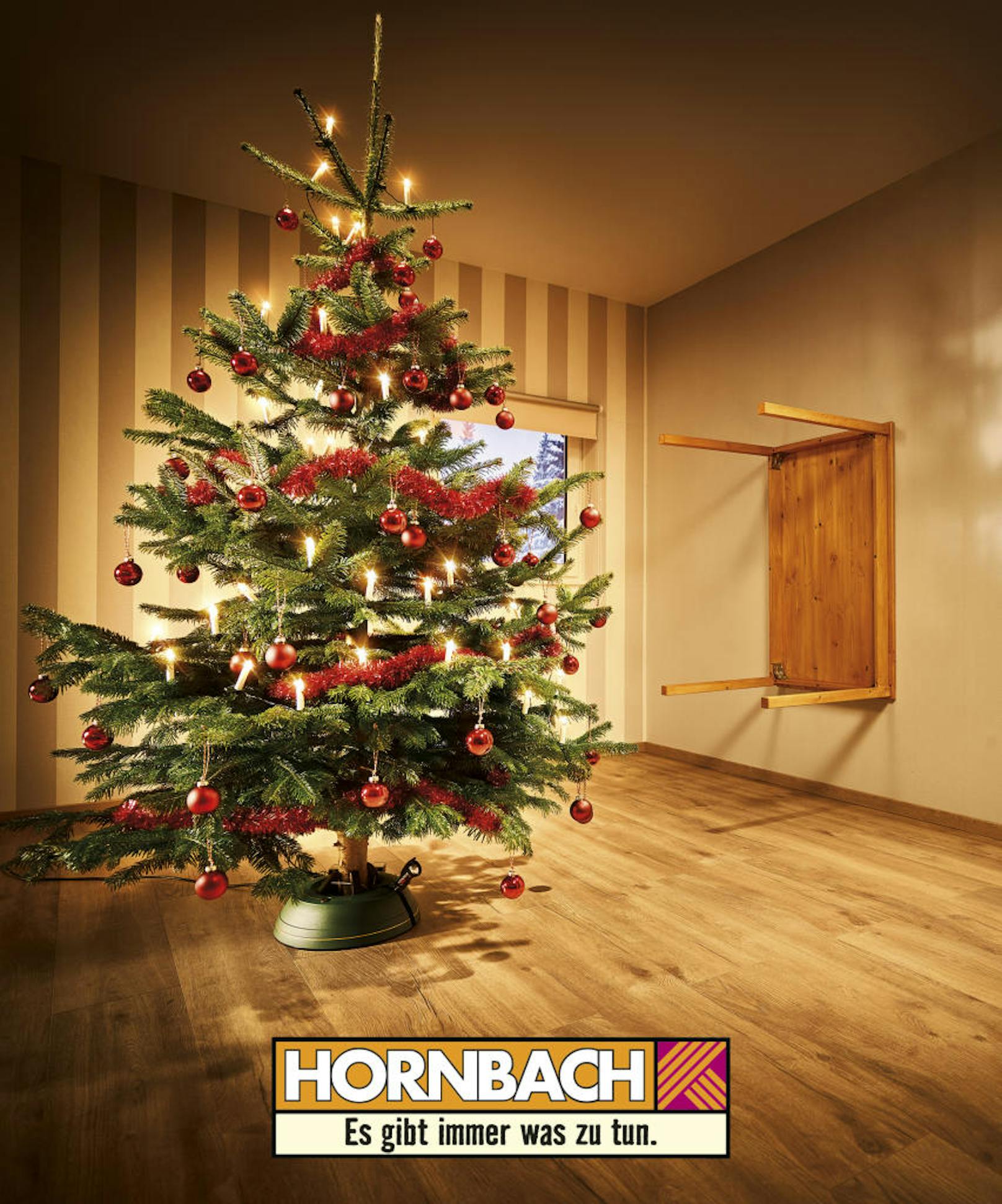 "Heute.at" verlost einen Weihnachtsbaum sowie Schmuck inklusive Lichter, Lametta und Kugeln!