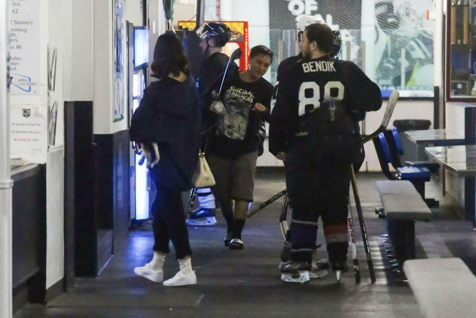 Selena Gomez und Justin Bieber beim Eishockey