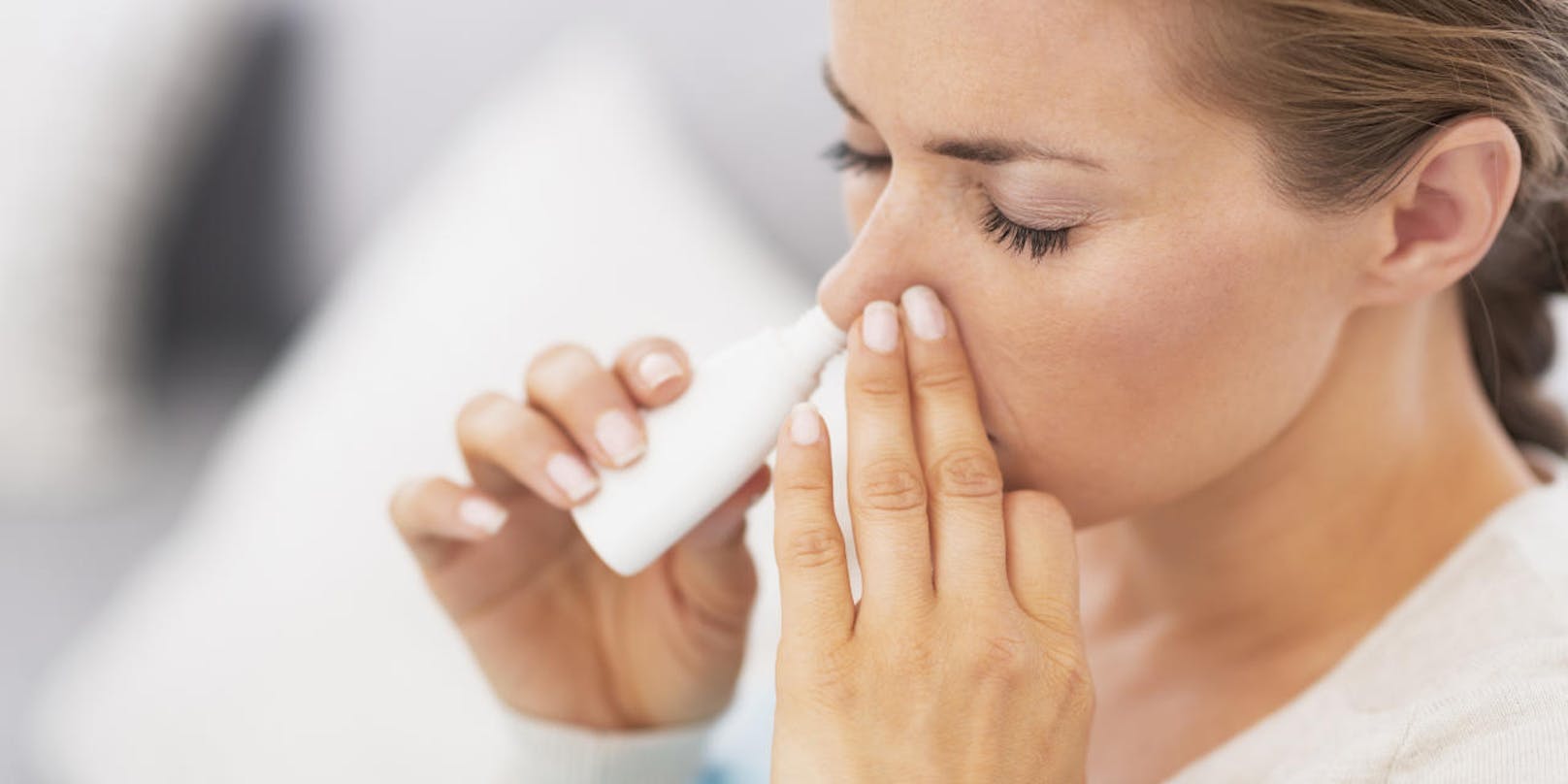 Ein Nasenspray gegen Grippe und Erkältung hat in Tierversuchen Wirkung gegen das Coronavirus gezeigt. (Symbolbild)