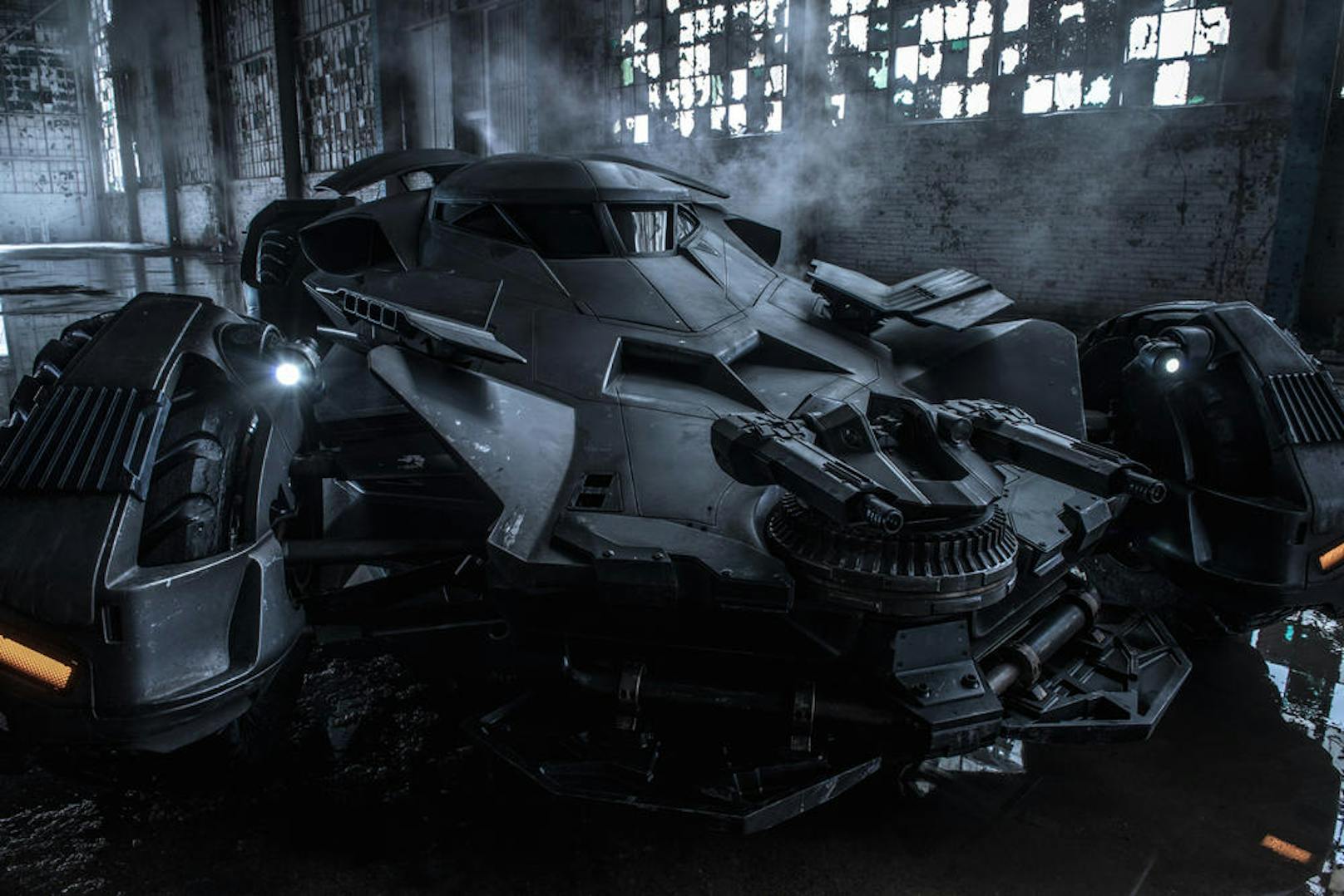 Das Batmobil aus "Batman vs. Superman"